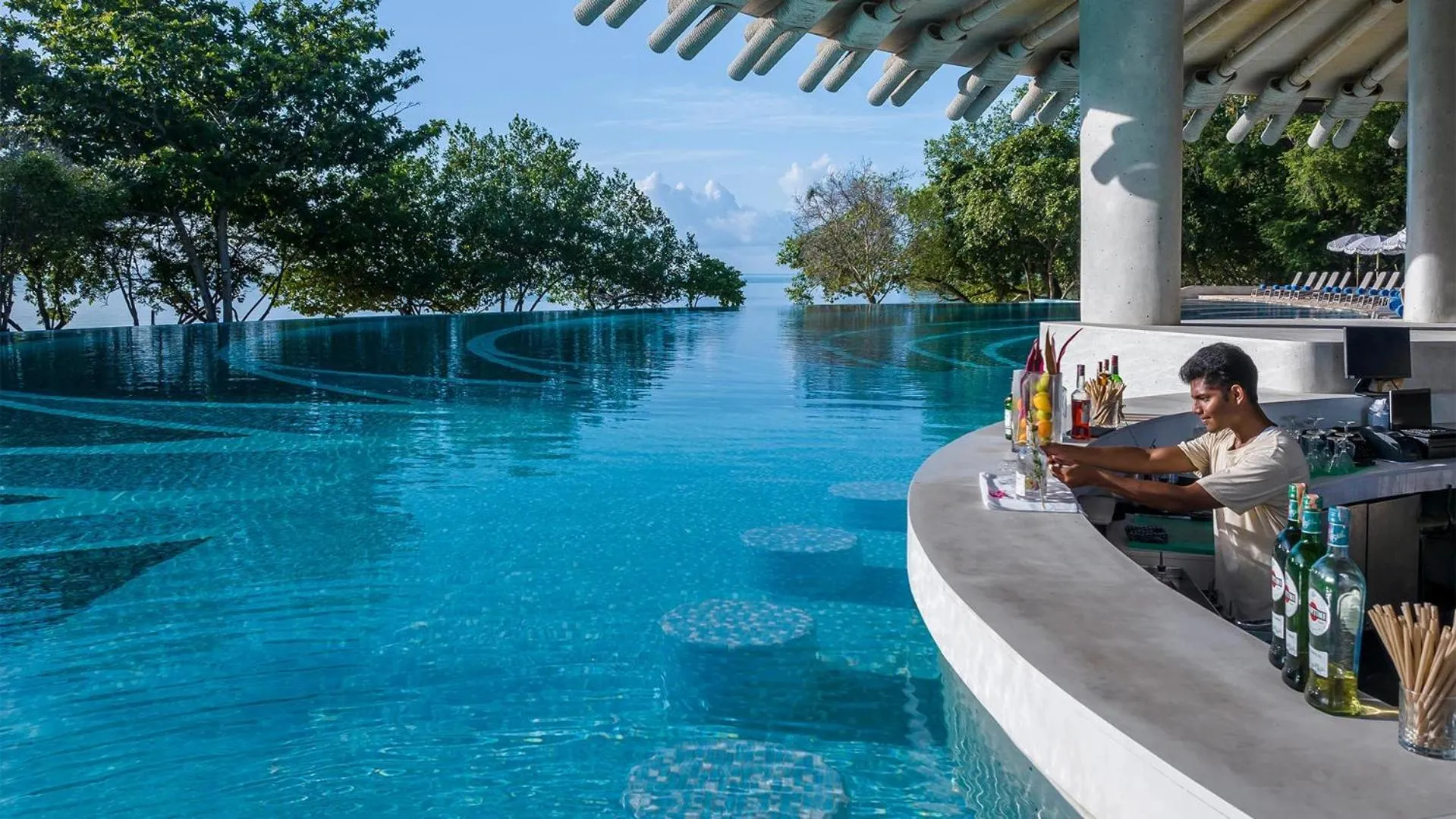 Swimming pool in Island Escape Burasari