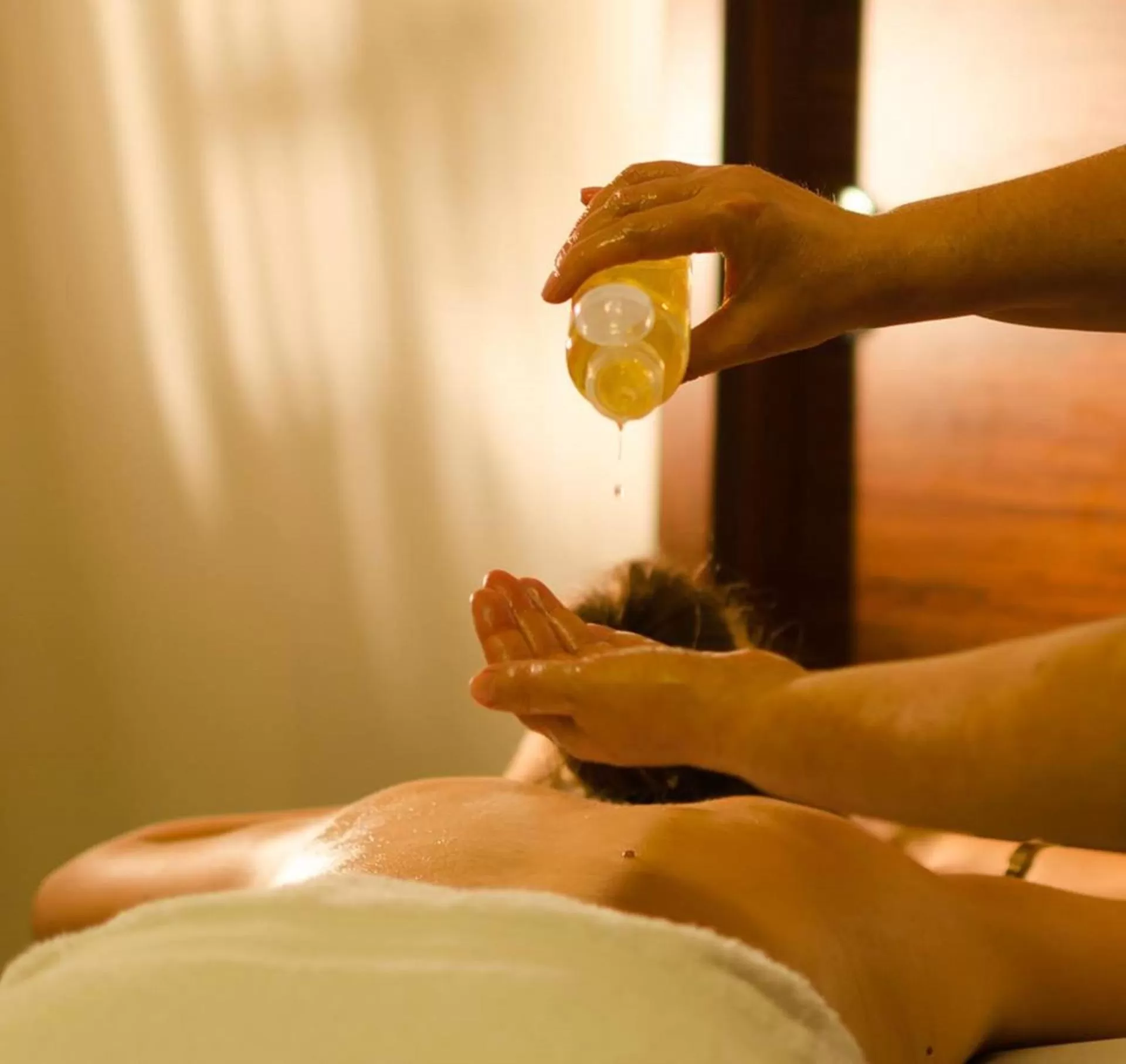 Massage in Simbad Hotel & Bar Superior