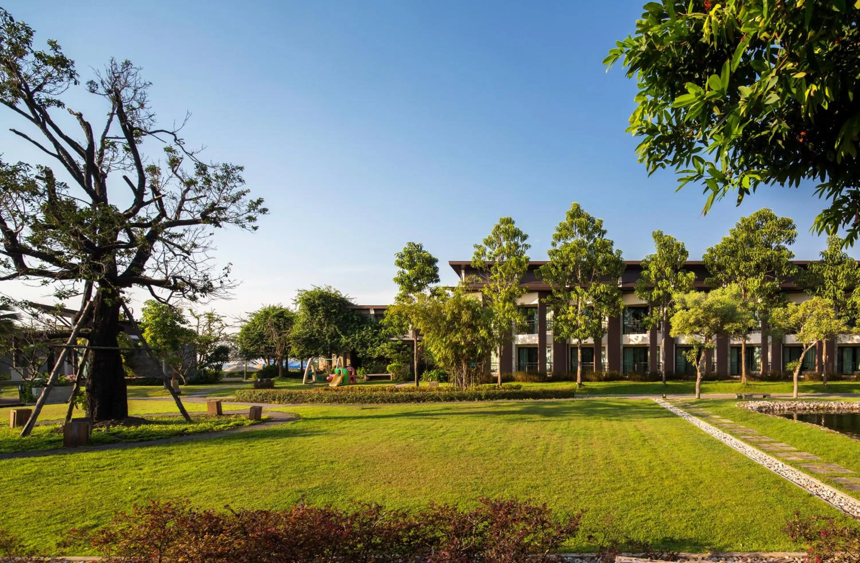 Garden in i Tara Resort & Spa