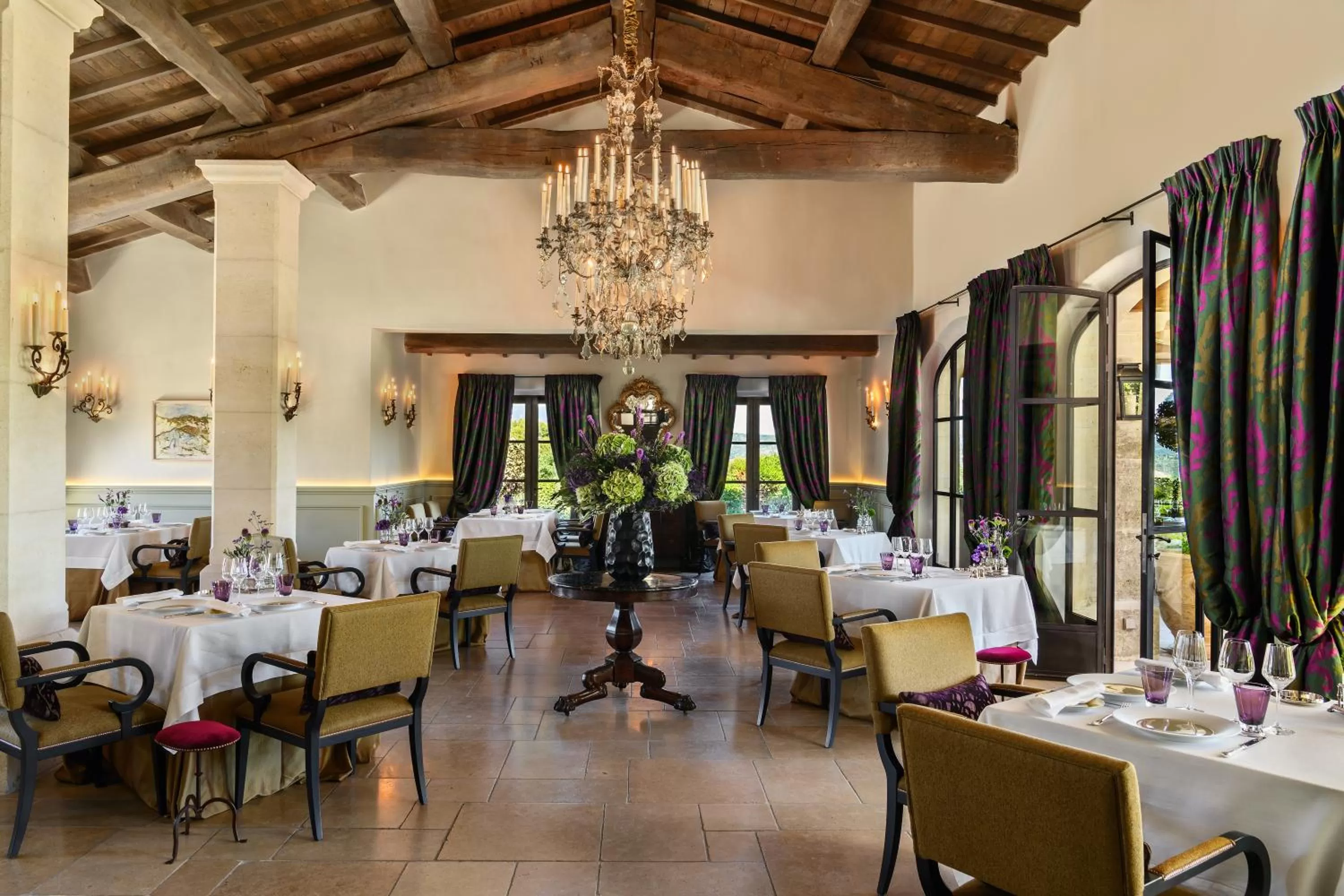 Restaurant/places to eat in Coquillade Provence - Relais & Châteaux