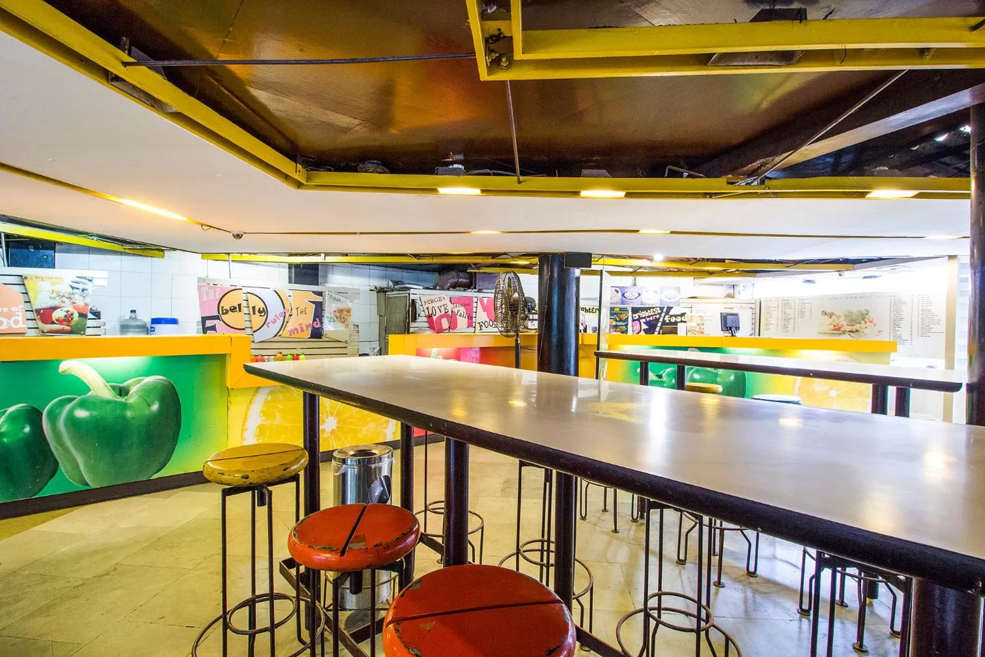 Restaurant/places to eat in FabHotel Kalyan - Nr Dairy Dan Circle