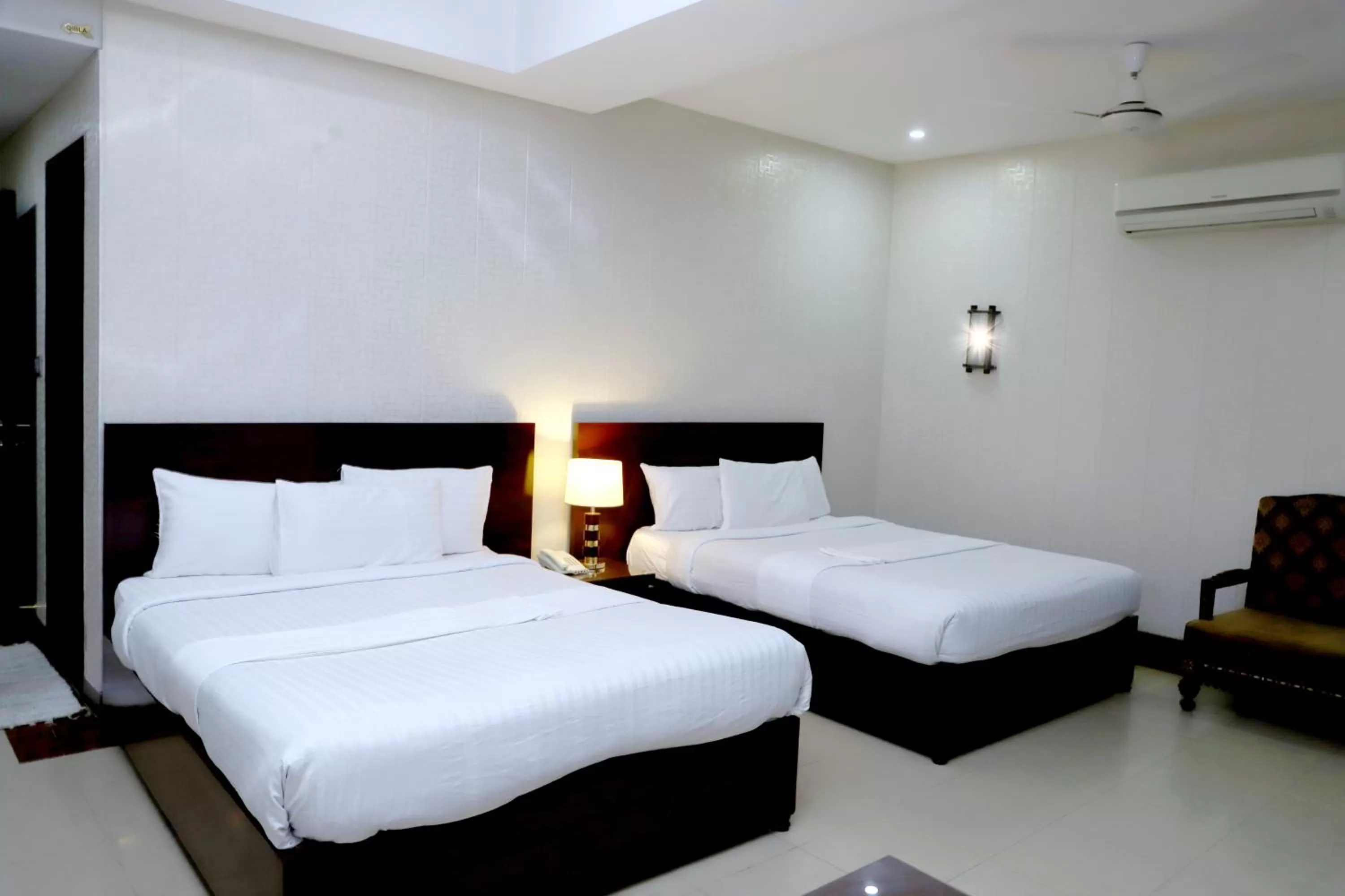 Bedroom in Hotel Multan Continental