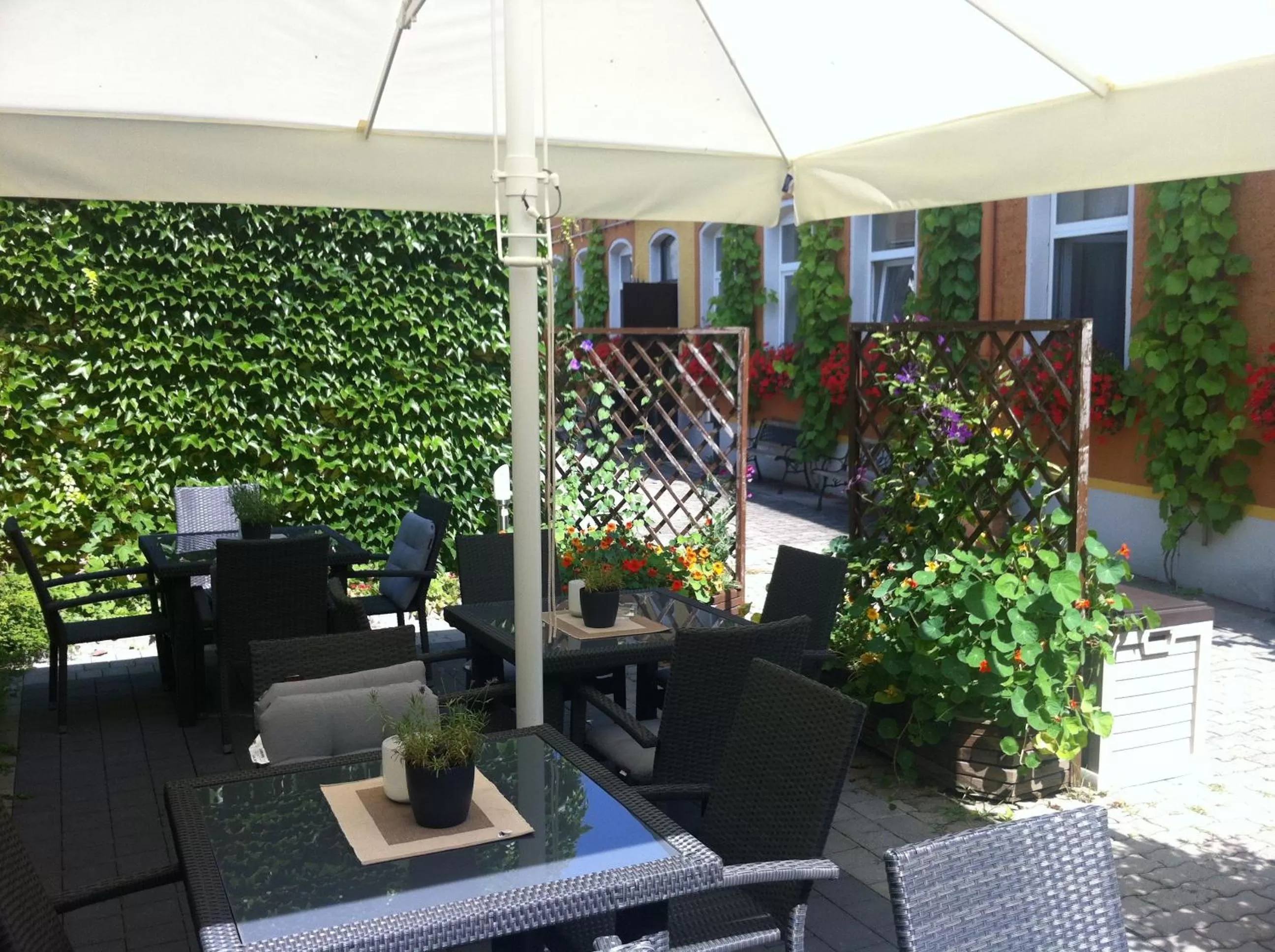 Patio, Patio/Outdoor Area in An der Porzellan-Manufaktur Pension