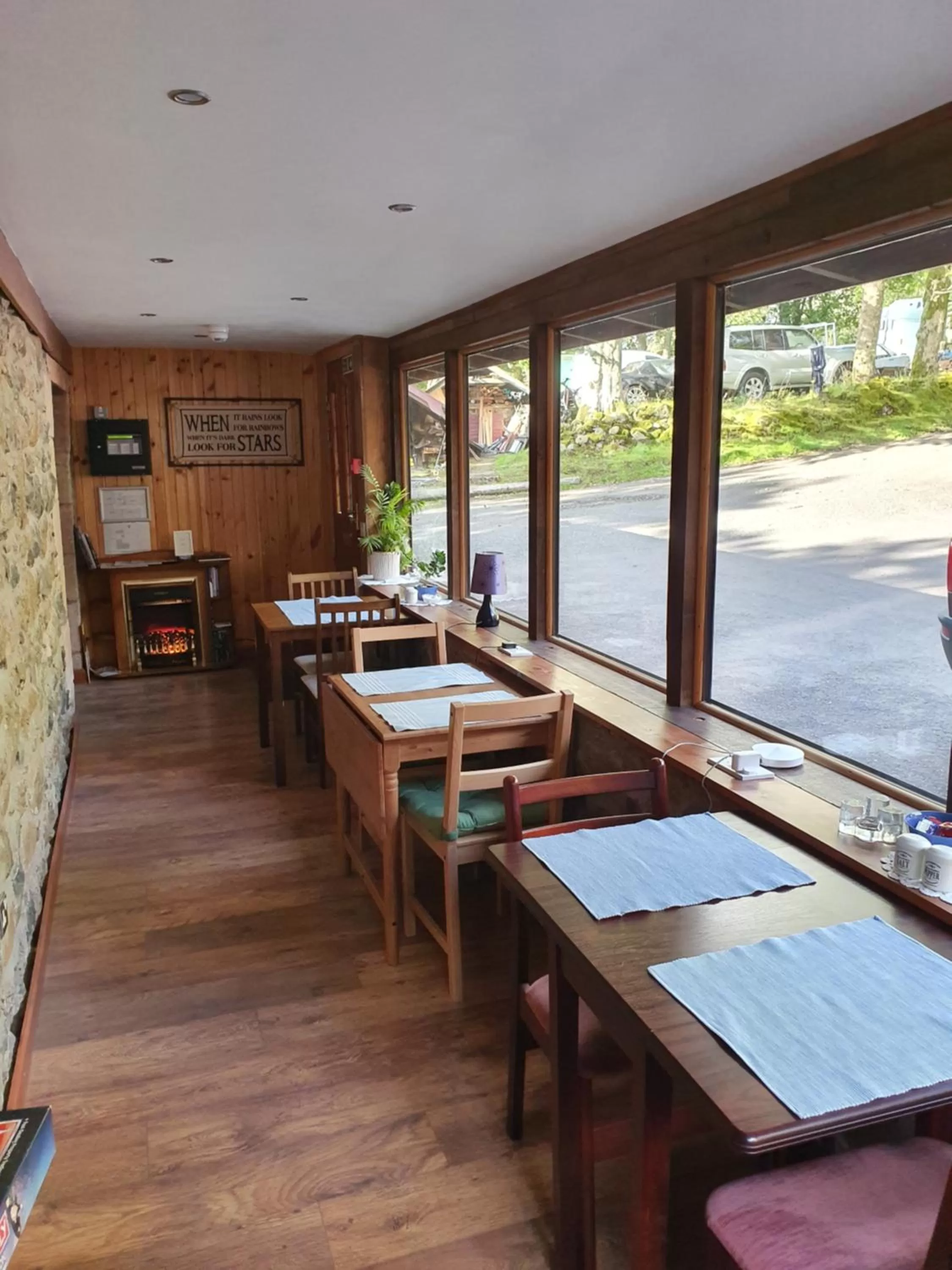 Seating area in B&B Drum Farm