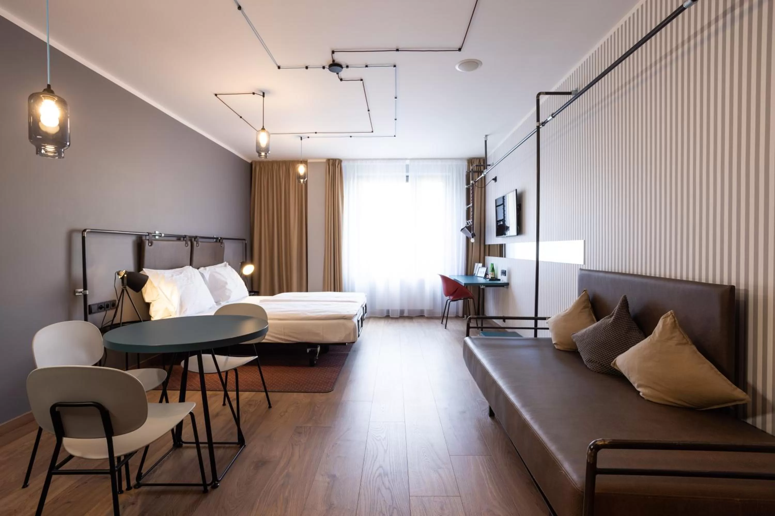 Bedroom, Bed in Miss Sophie's Downtown