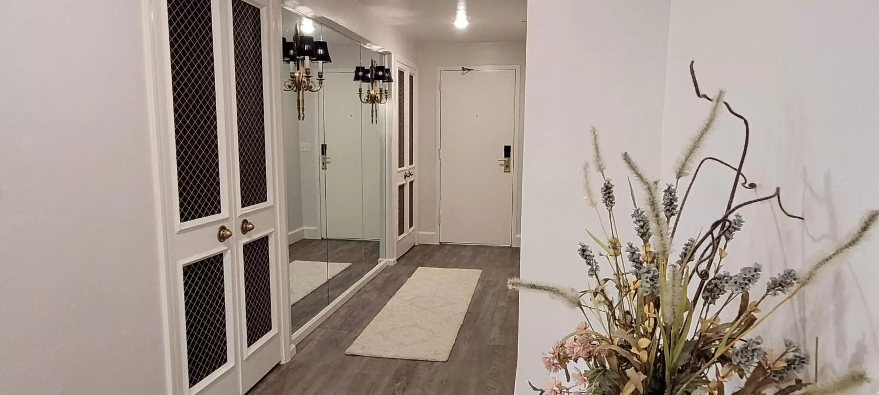 Deluxe Apartment in Hotel Phillips Deluxe Apartment in Hotel Phillips