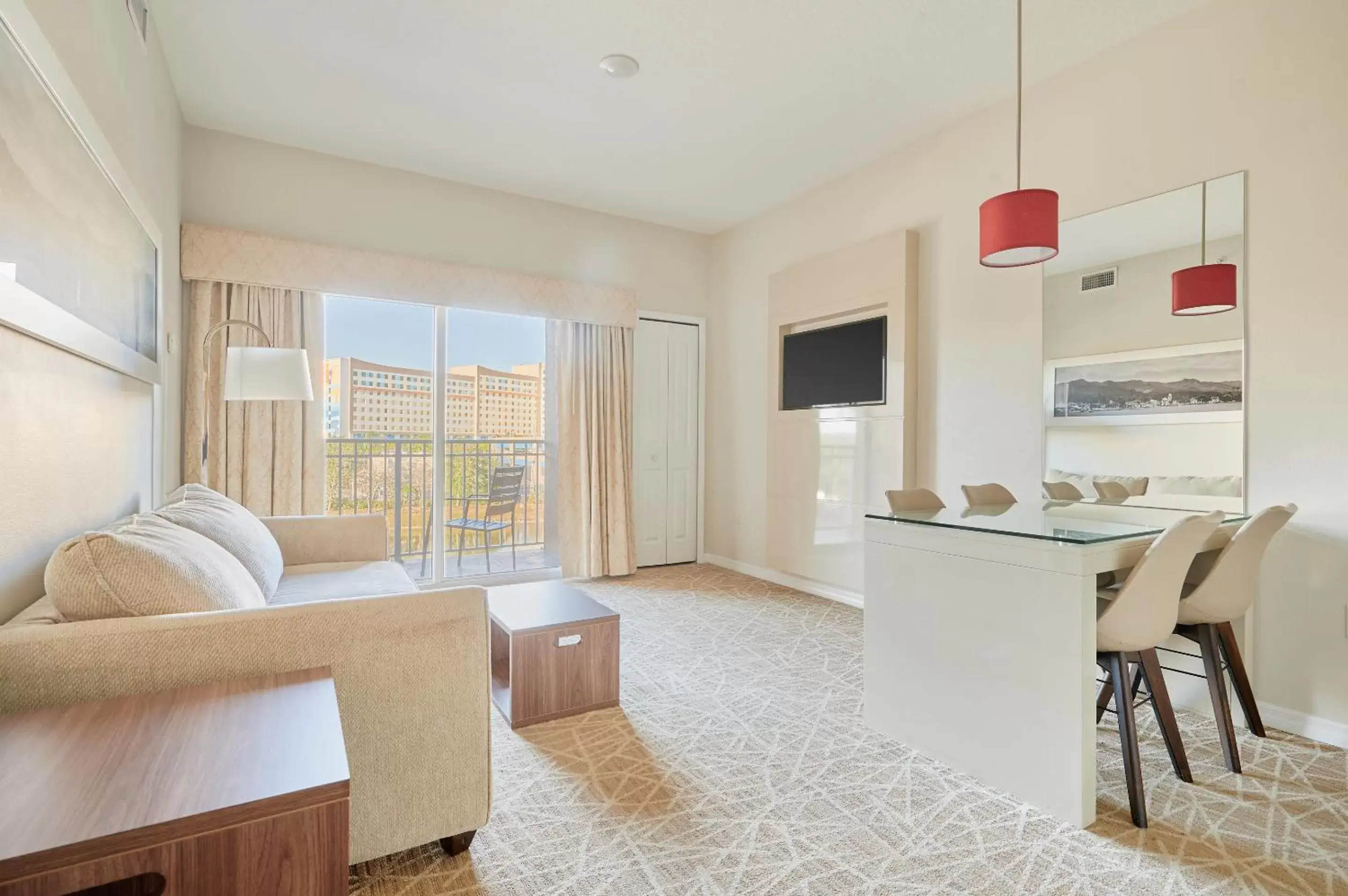 King Suite with Balcony in The Point Universal by Edge near Epic King Suite with Balcony in The Point Universal by Edge near Epic