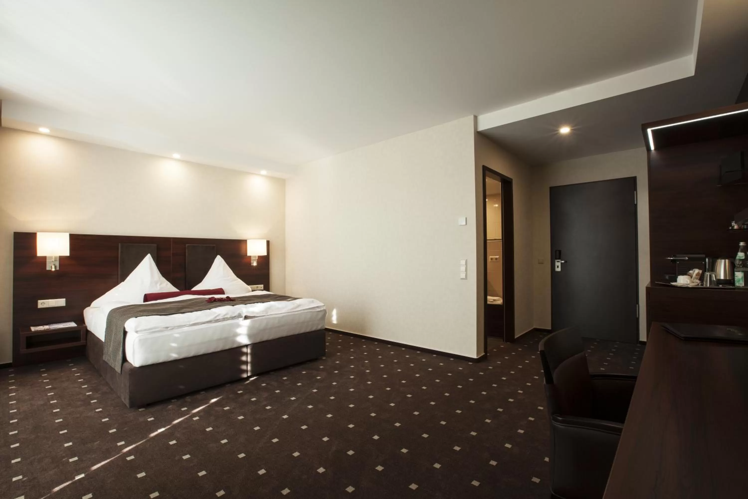 Photo of the whole room, Bed in Aparthotel DeLuxe