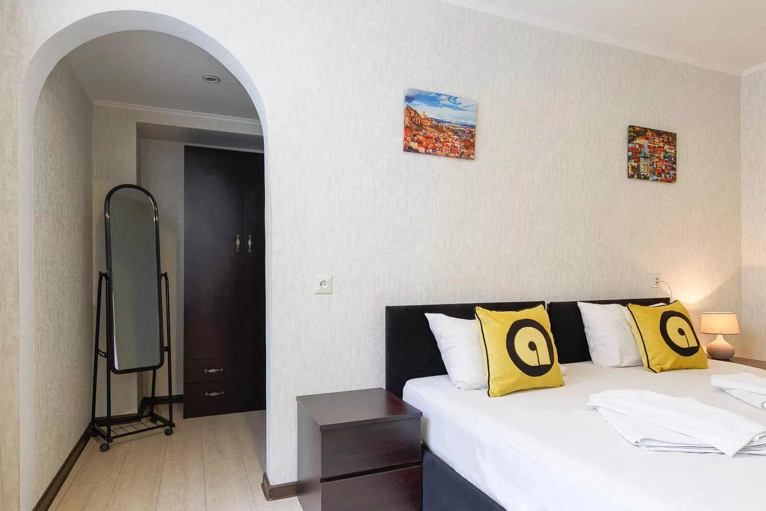 King Room with Garden View in Aura Plaza Hotel