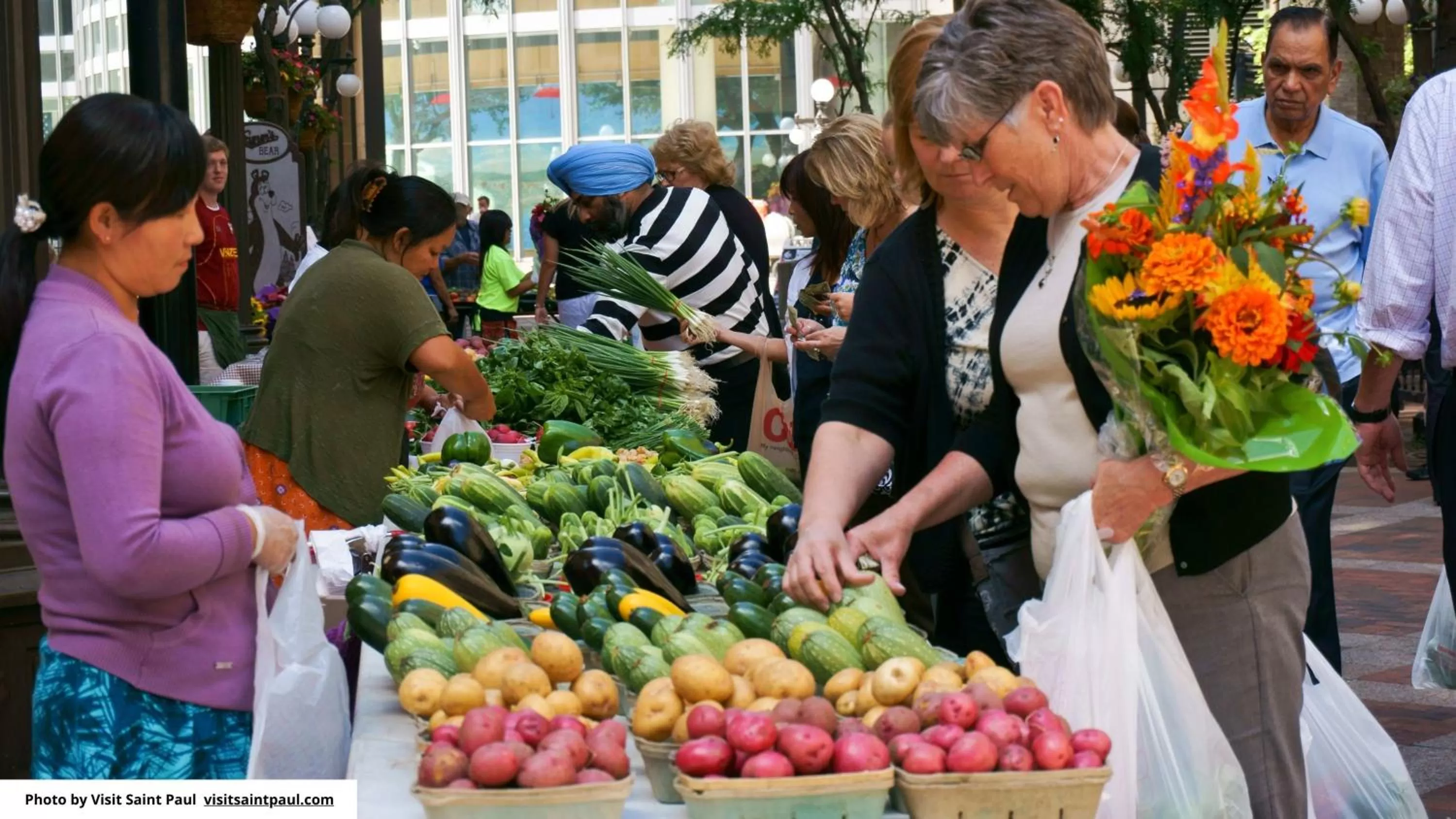 Nearby landmark in InterContinental St. Paul Riverfront by IHG