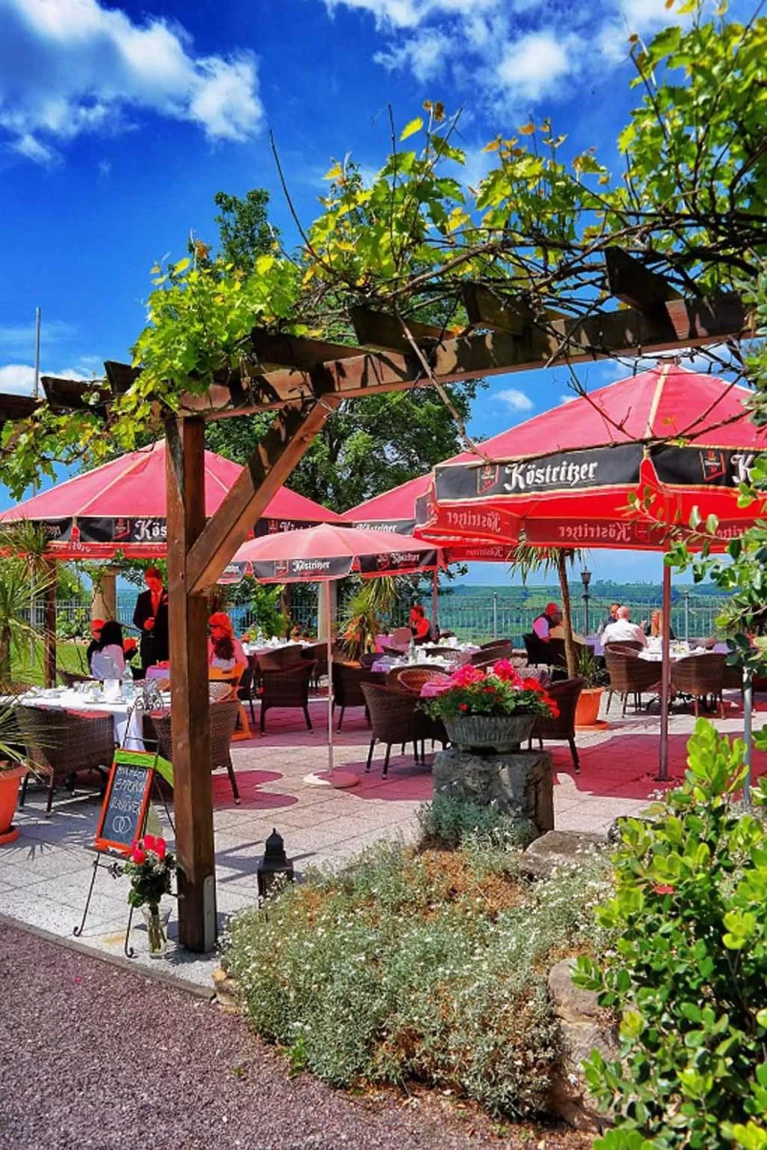 Restaurant/places to eat in Hotel und Restaurant Rittergut Kreipitzsch