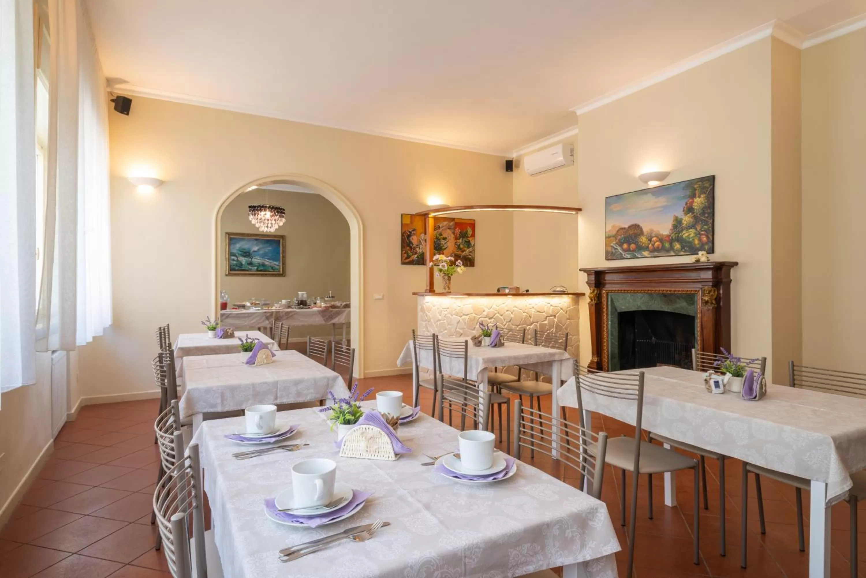 Breakfast in Villa Domus Salento Suites & Rooms con parcheggio privato in loco