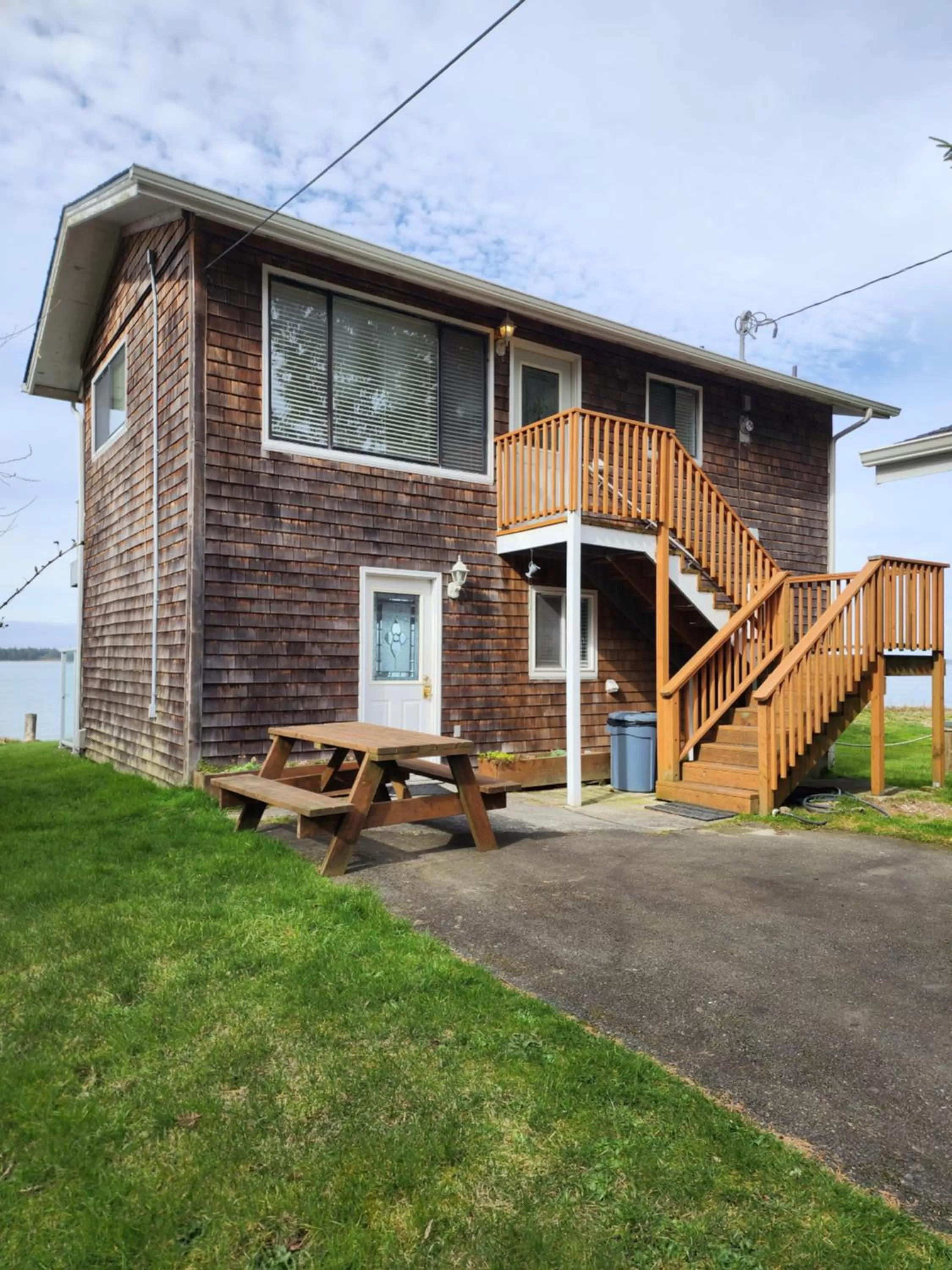 Property building in Plainview Motel