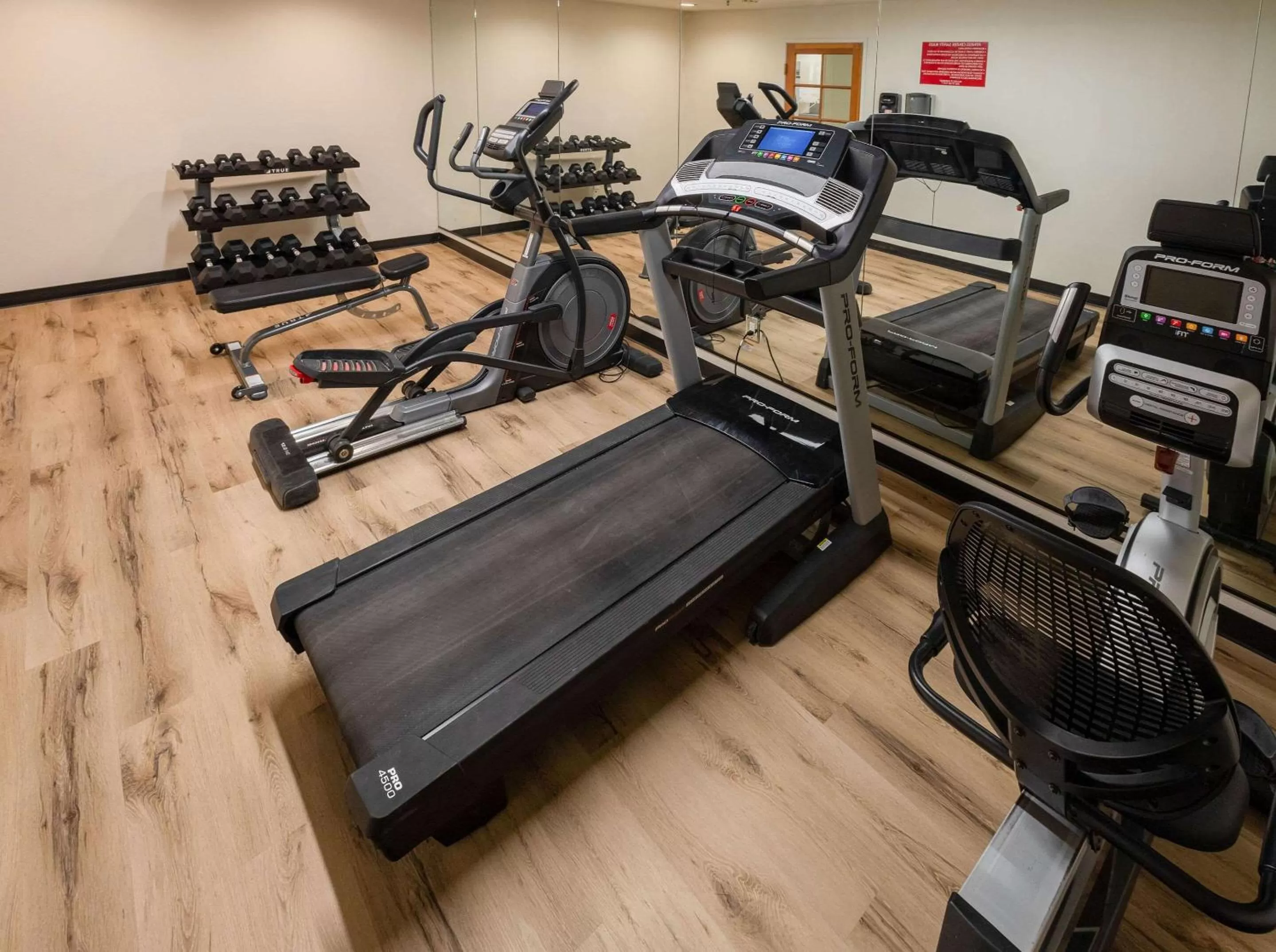Fitness centre/facilities in Quality Inn Winslow I-40