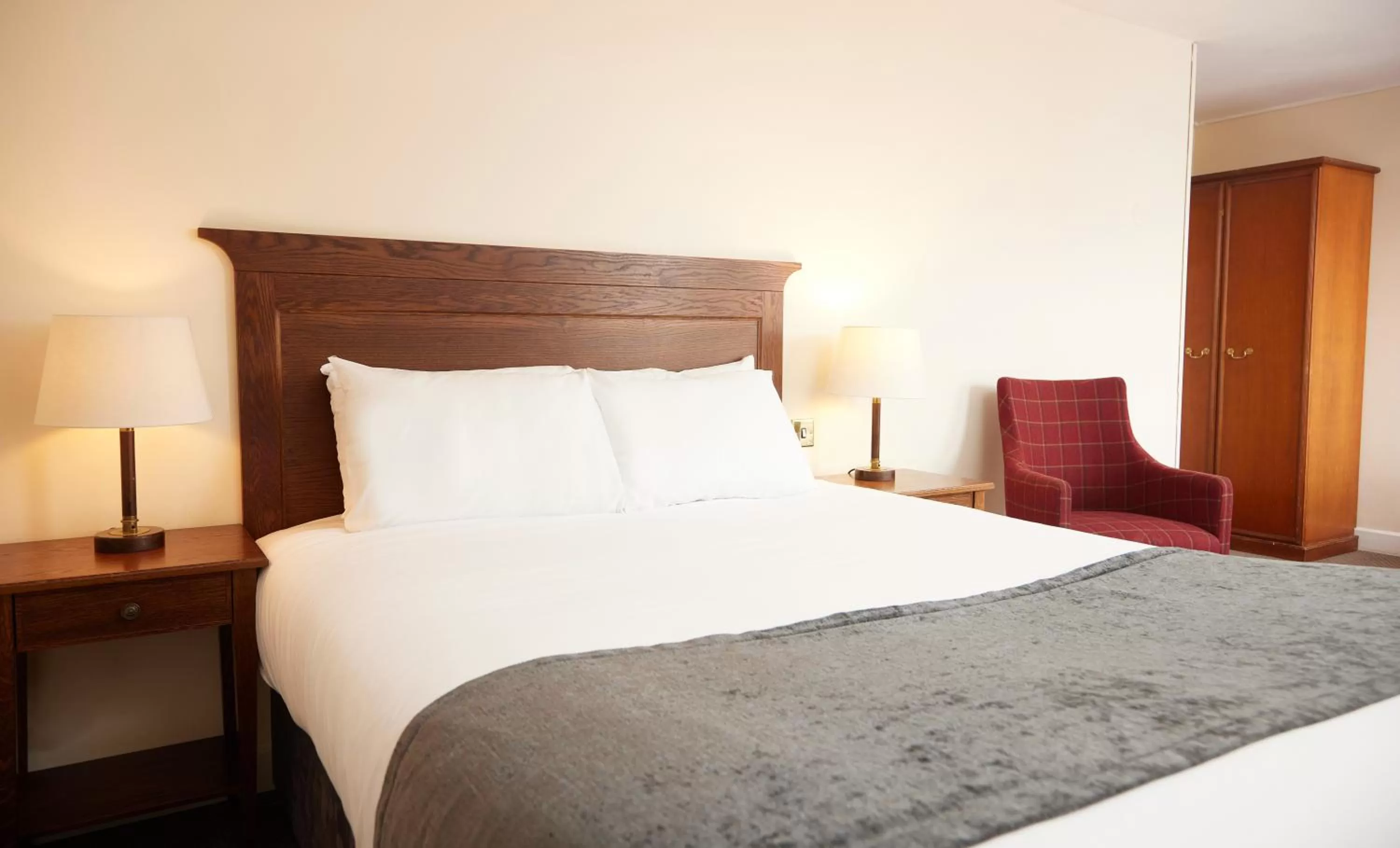 Bedroom, Bed in White Hart Hotel by Greene King Inns