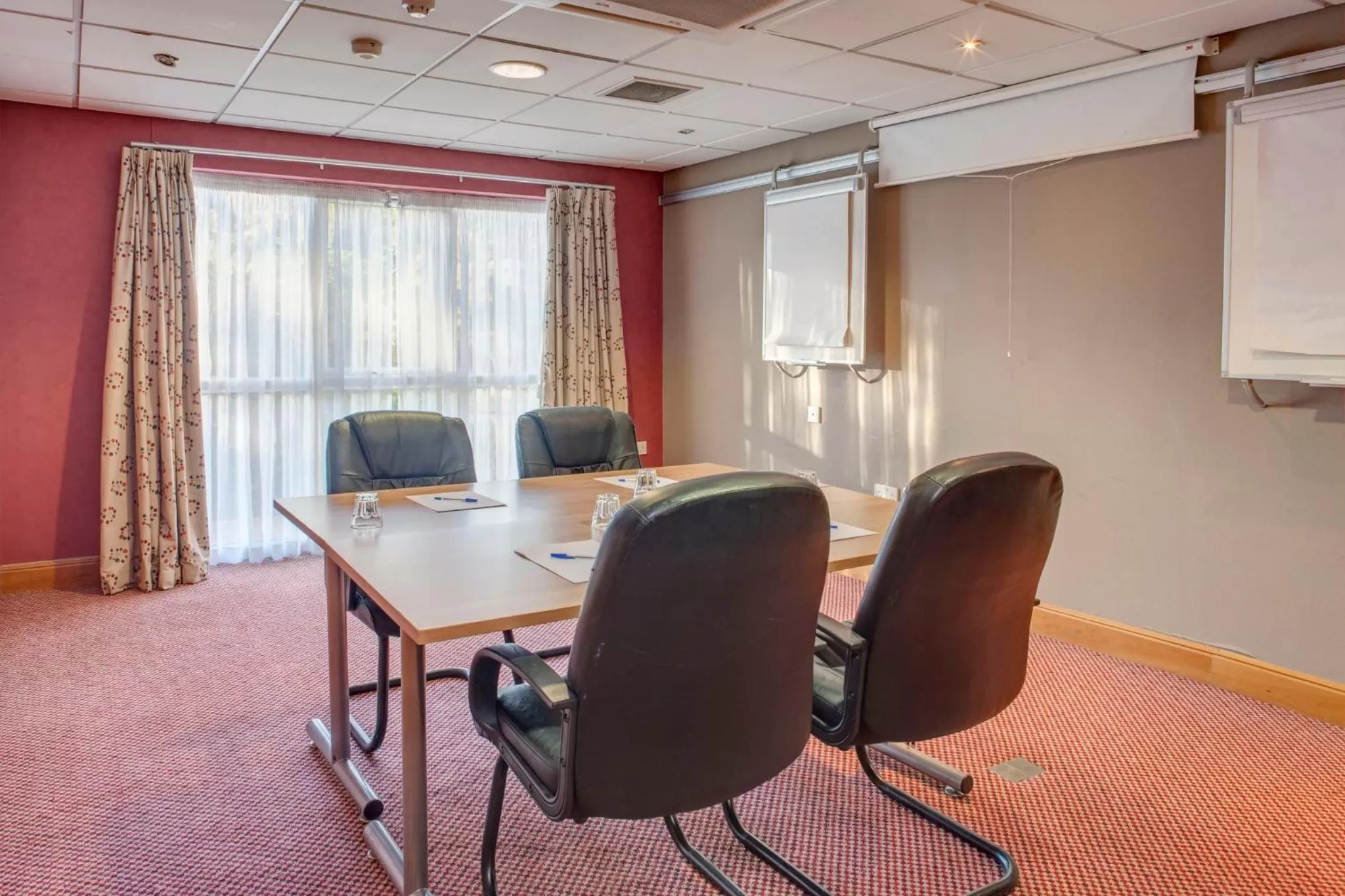 Meeting/conference room in Holiday Inn Express Birmingham Star City by IHG