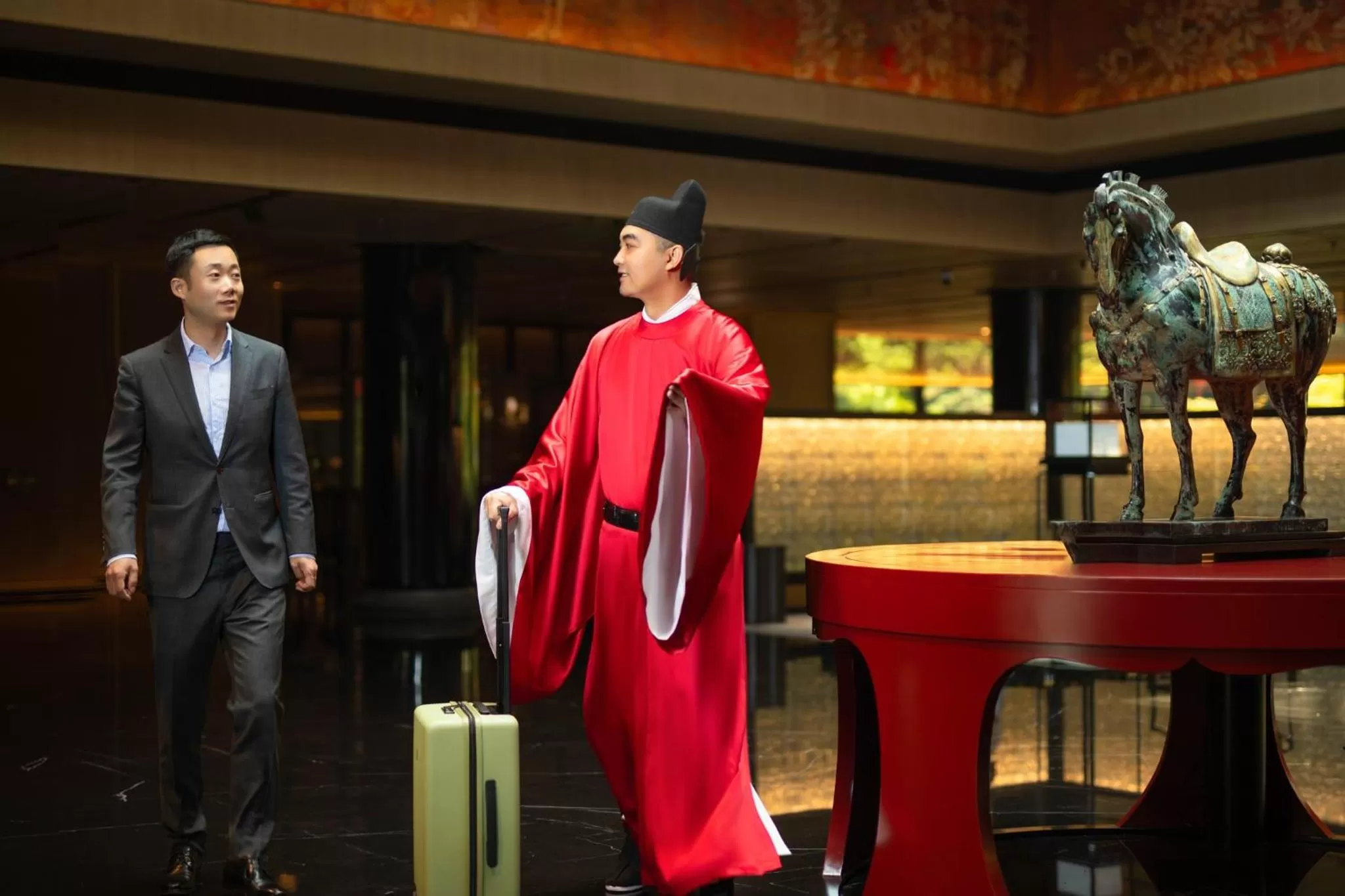 Property building in HUALUXE Xi'an Tanghua by IHG