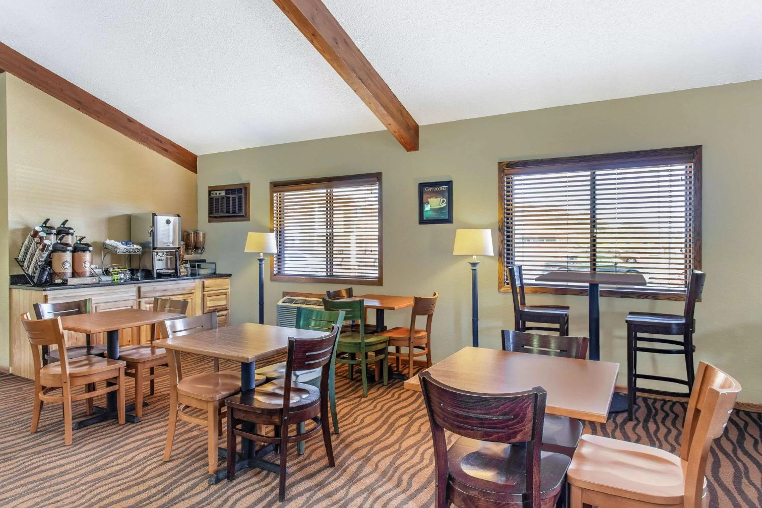 Restaurant/places to eat in AmericInn by Wyndham West Bend