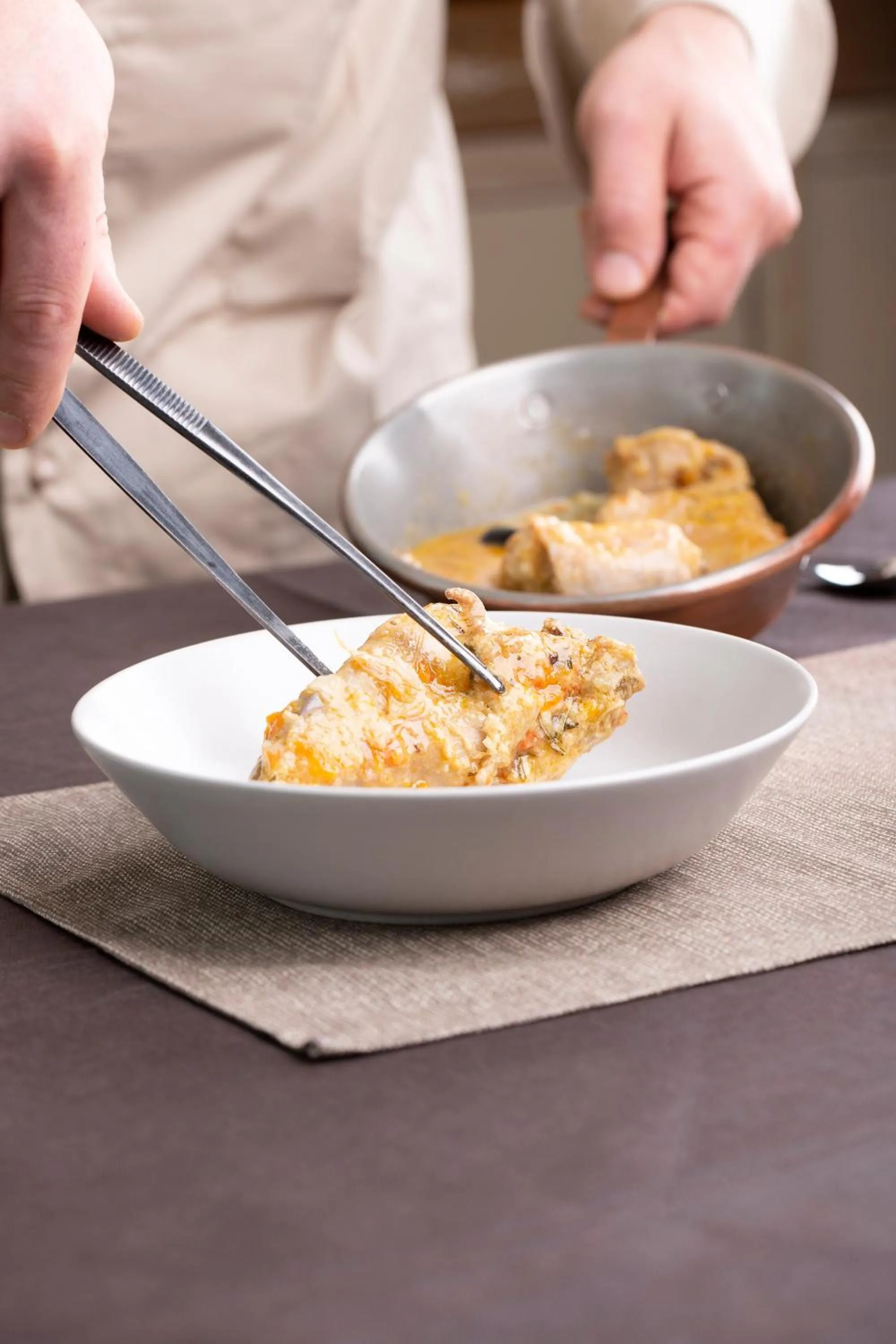 Restaurant/places to eat in Hotel Iris