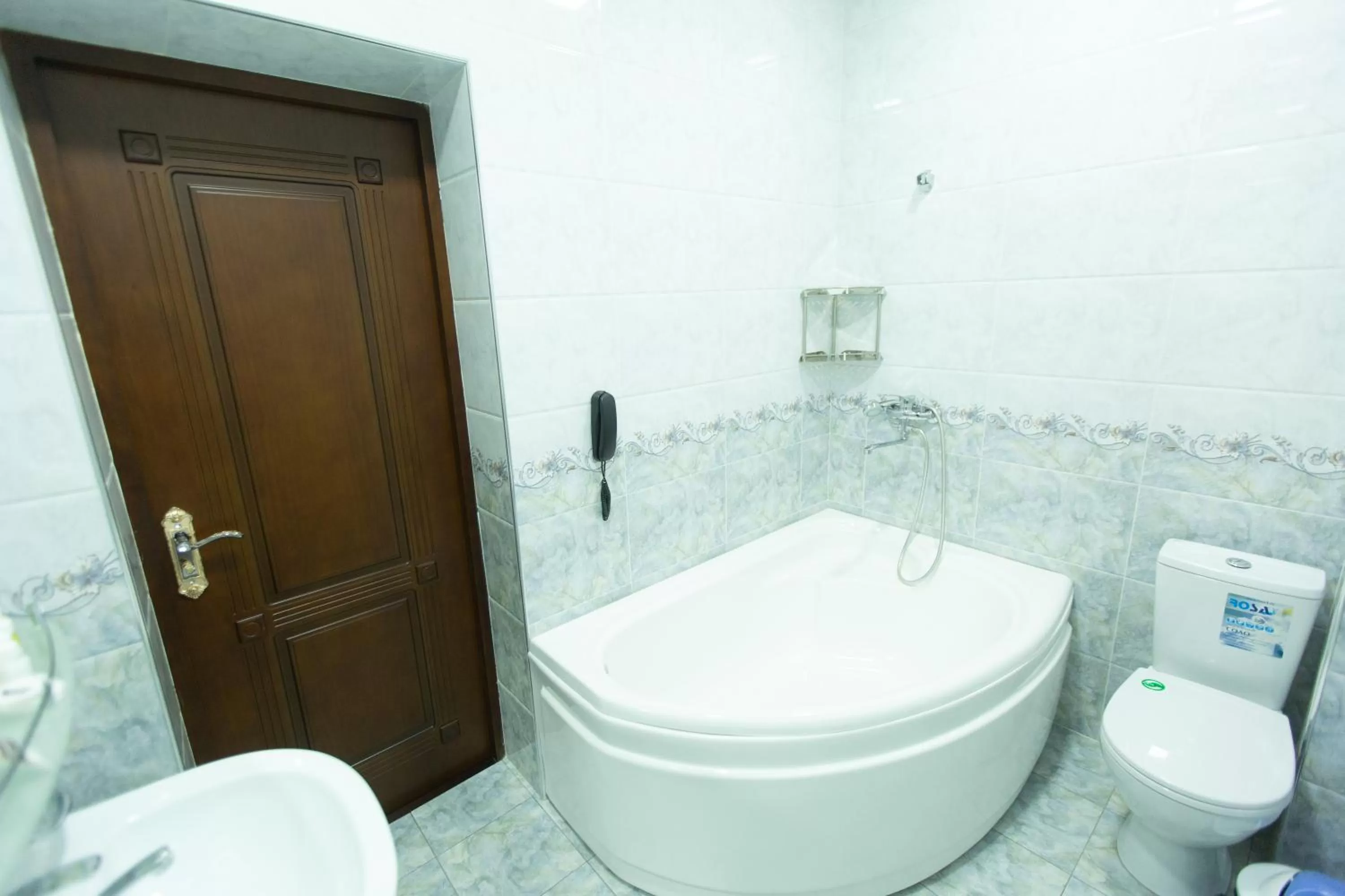 Toilet in Mirzo Boutique Hotel