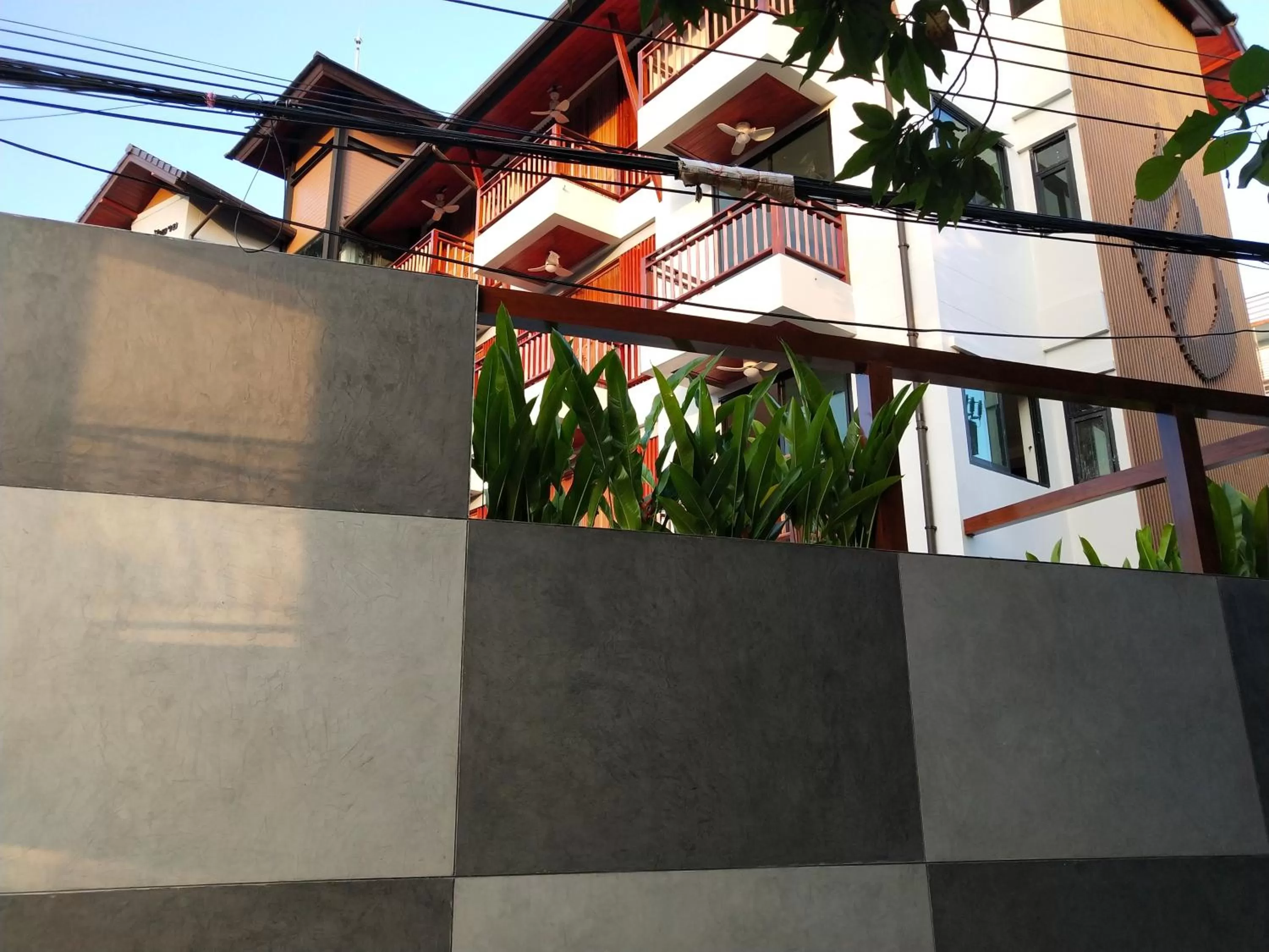 Facade/entrance in Hotel De Wualai