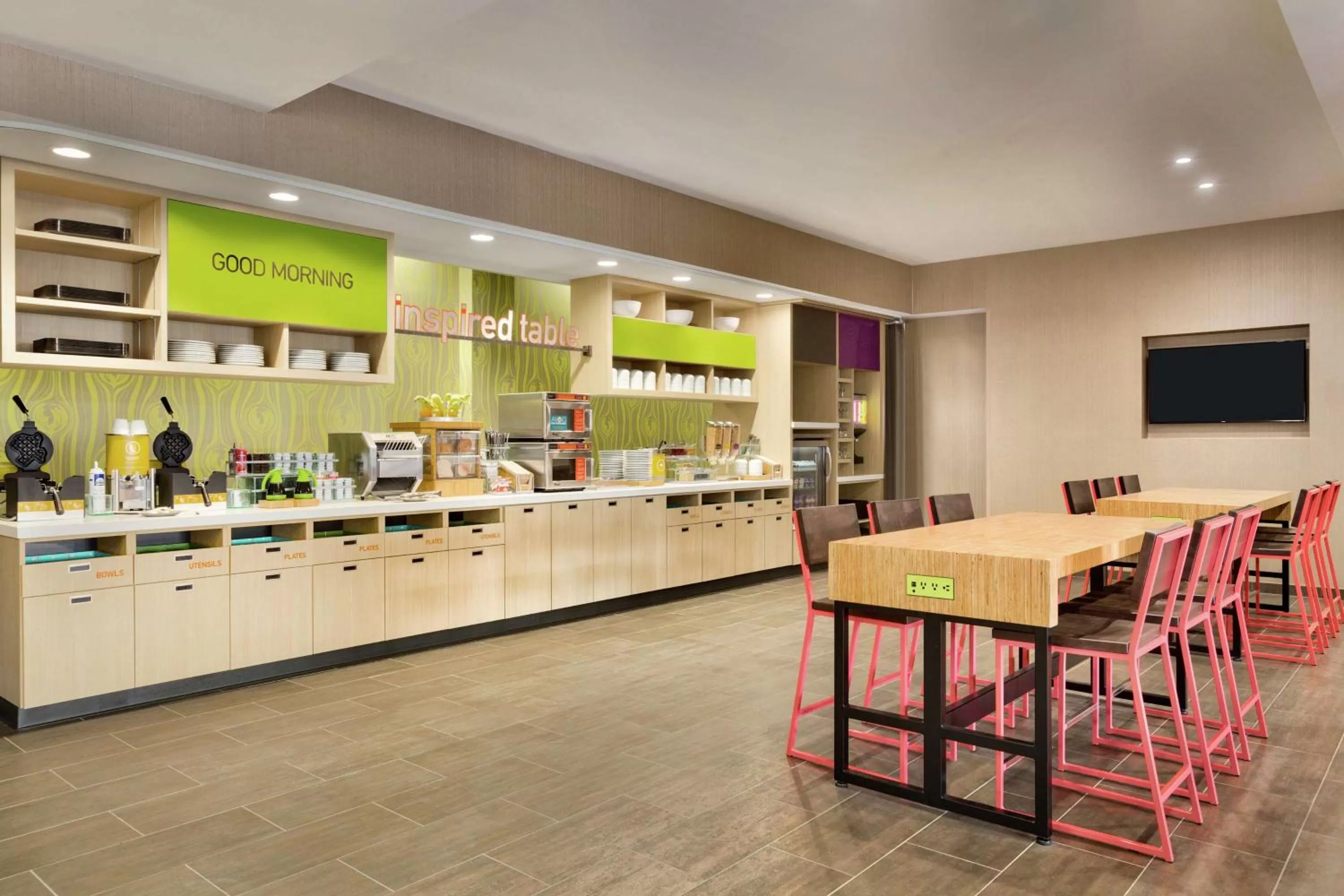 Breakfast in Home2 Suites By Hilton Florence Cincinnati Airport South