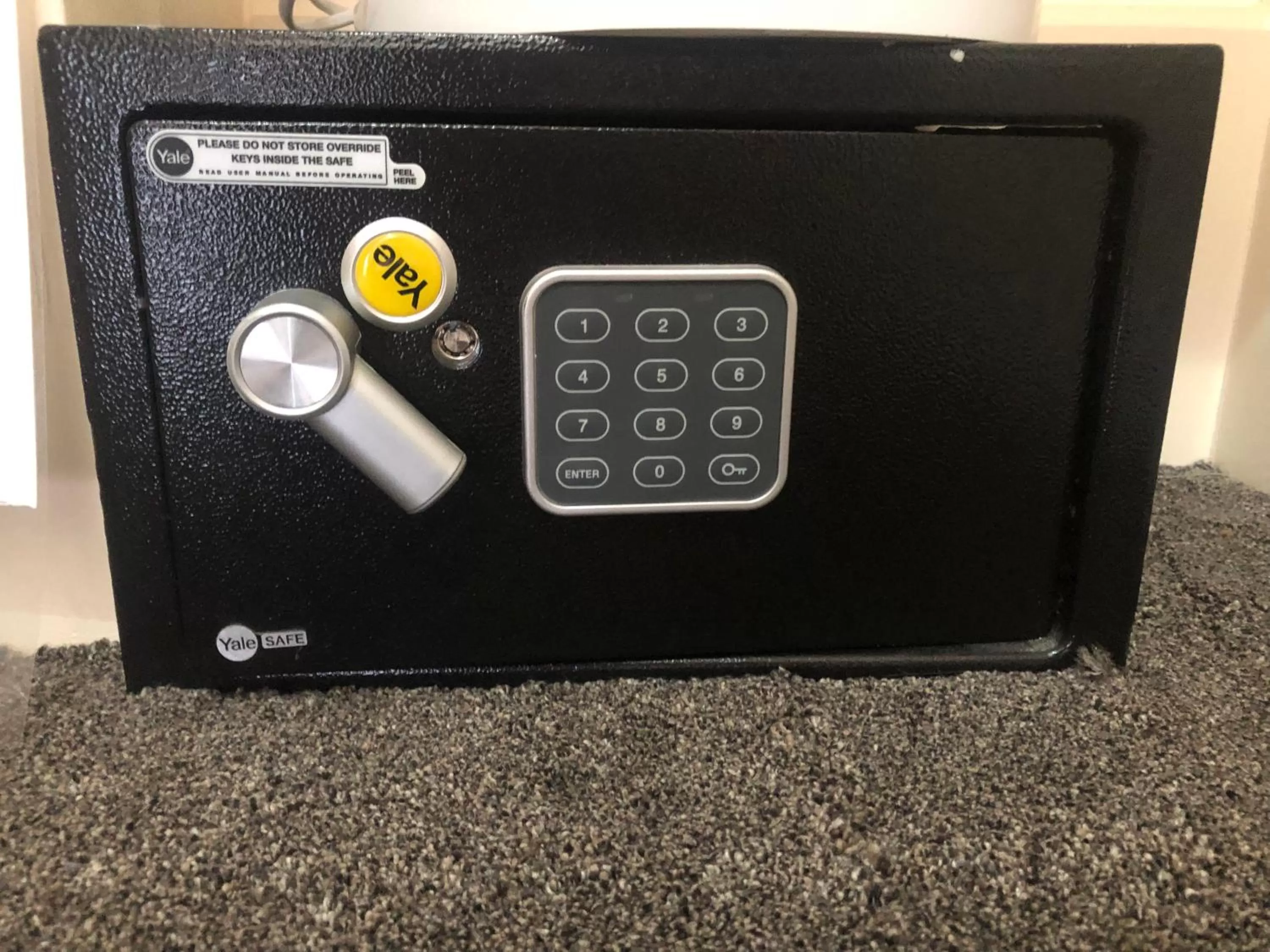 safe in Queen Phillippa