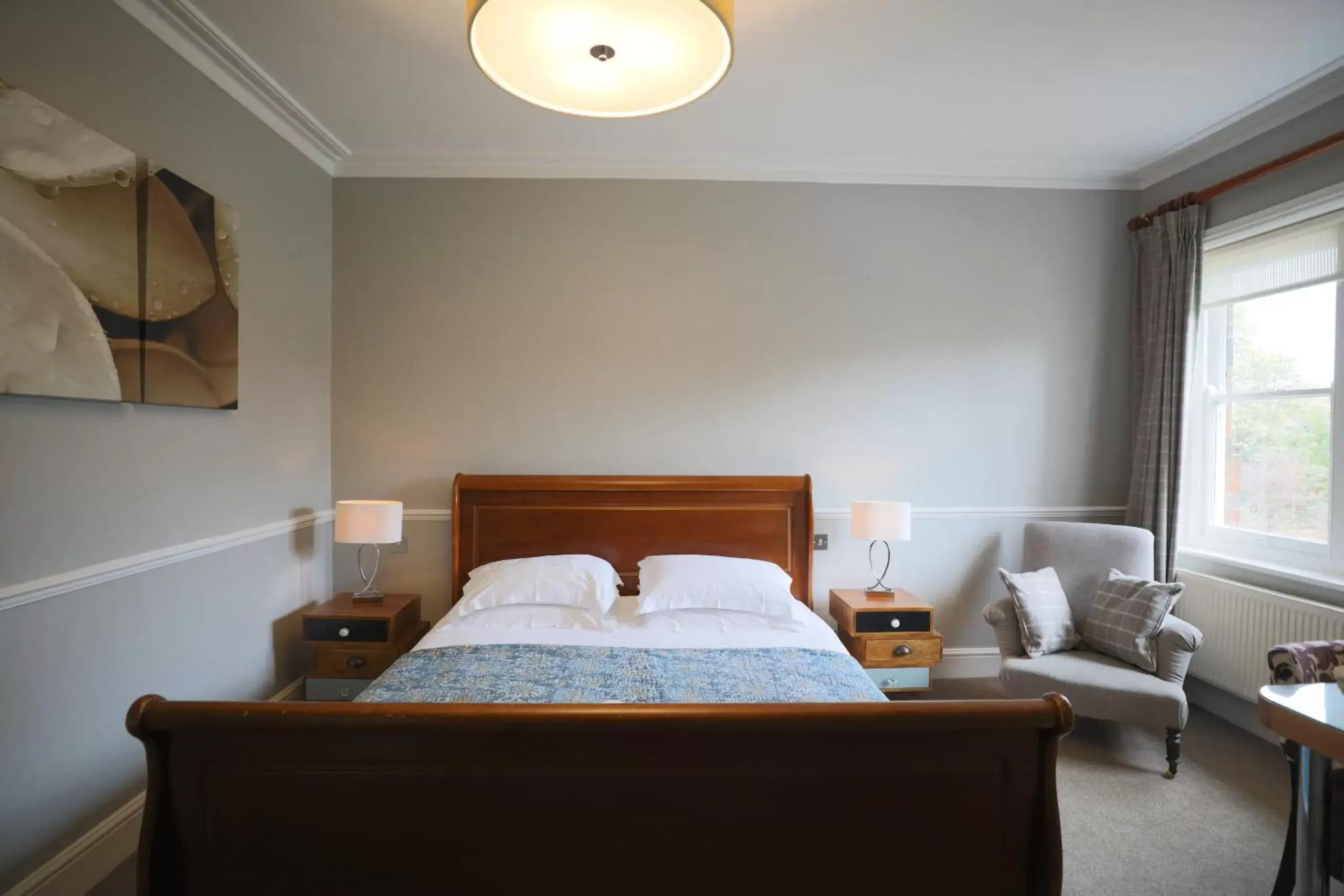 Standard King Room in 100 Banbury Road Oxford - formerly Parklands Standard King Room in 100 Banbury Road Oxford - formerly Parklands