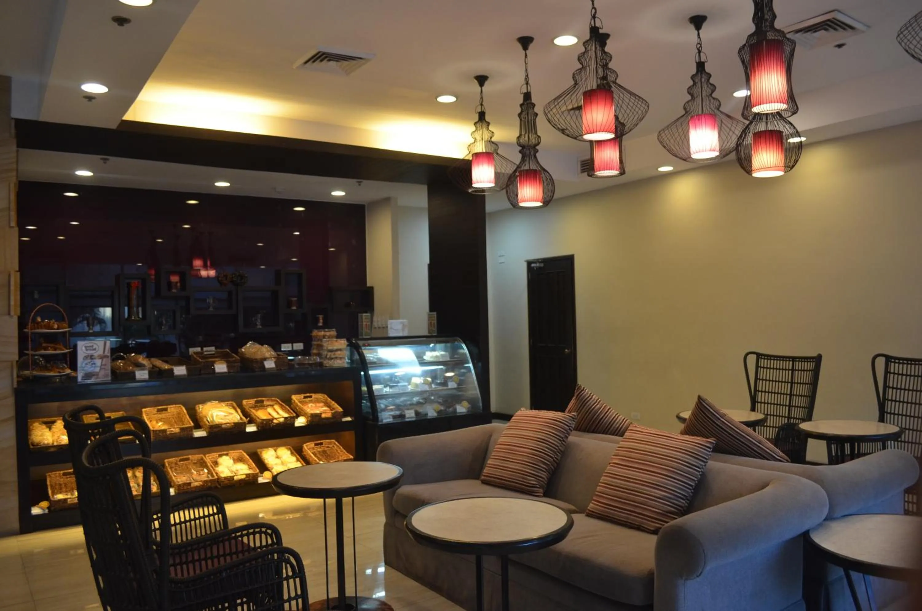 El Cielito Inn - Sta. Rosa