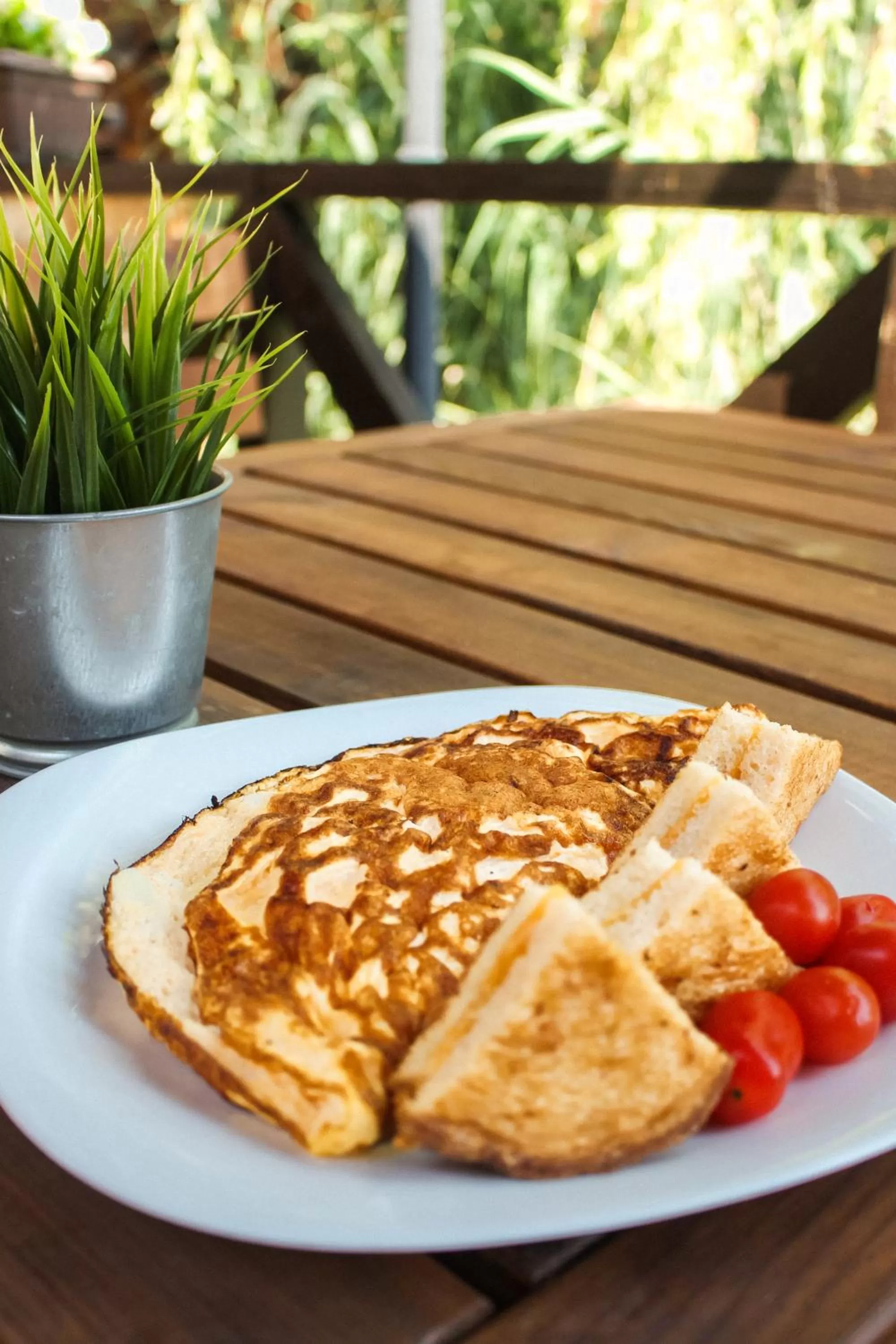 Breakfast in The Wind Mills Hydropark