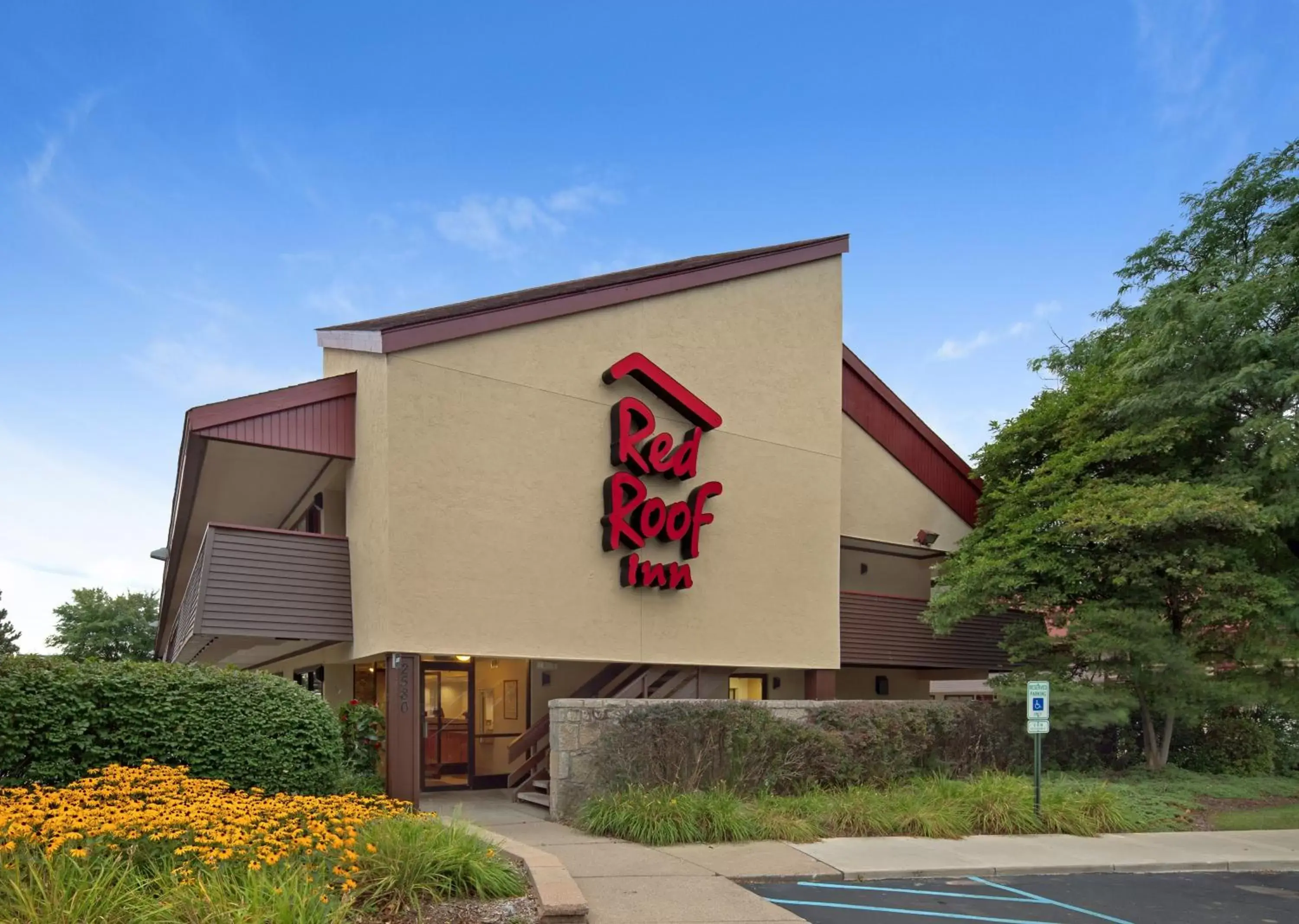 Red Roof Inn Detroit-Rochester Hills/ Auburn Hills Red Roof Inn Detroit-Rochester Hills/ Auburn Hills