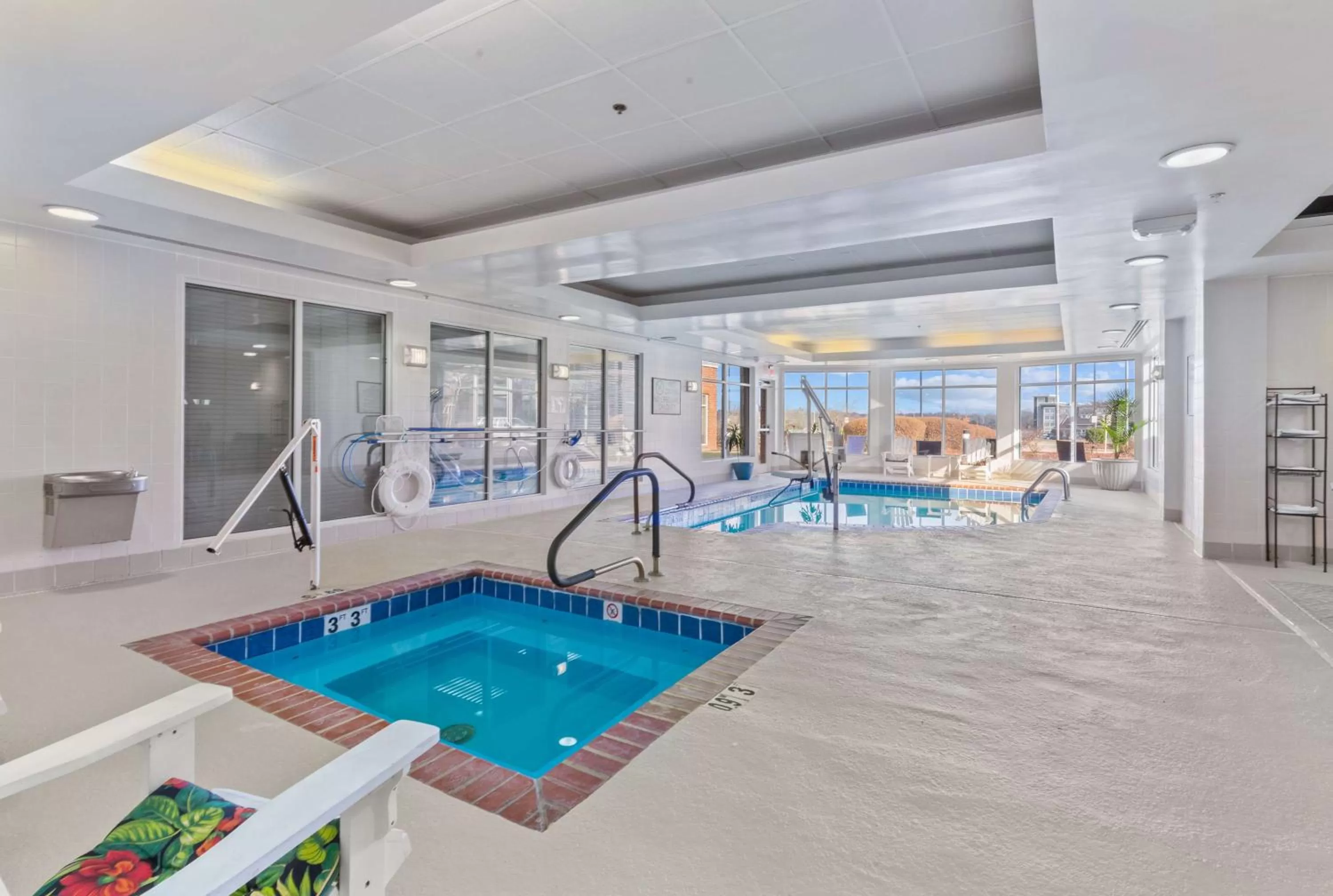 Pool view in Hilton Garden Inn Starkville