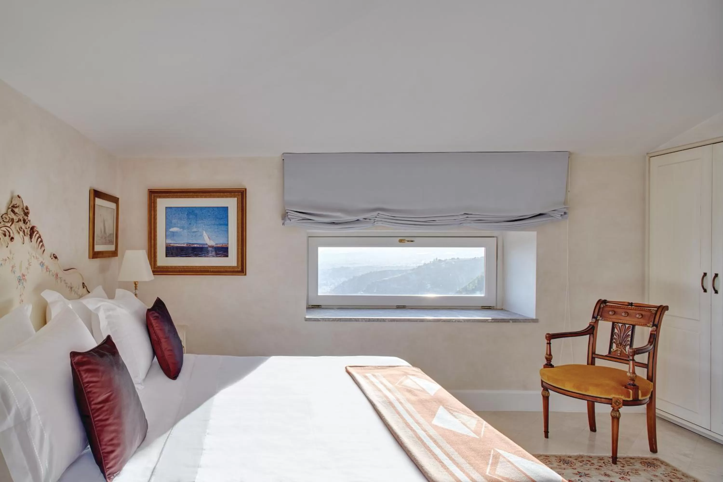 Bedroom, Bed in Grand Hotel Timeo, A Belmond Hotel, Taormina