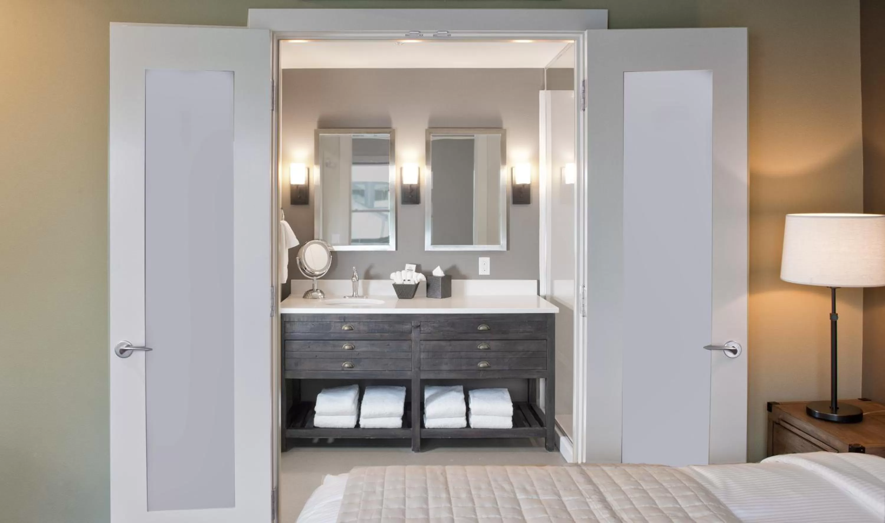 Shower, Bathroom in Inn at Lynden