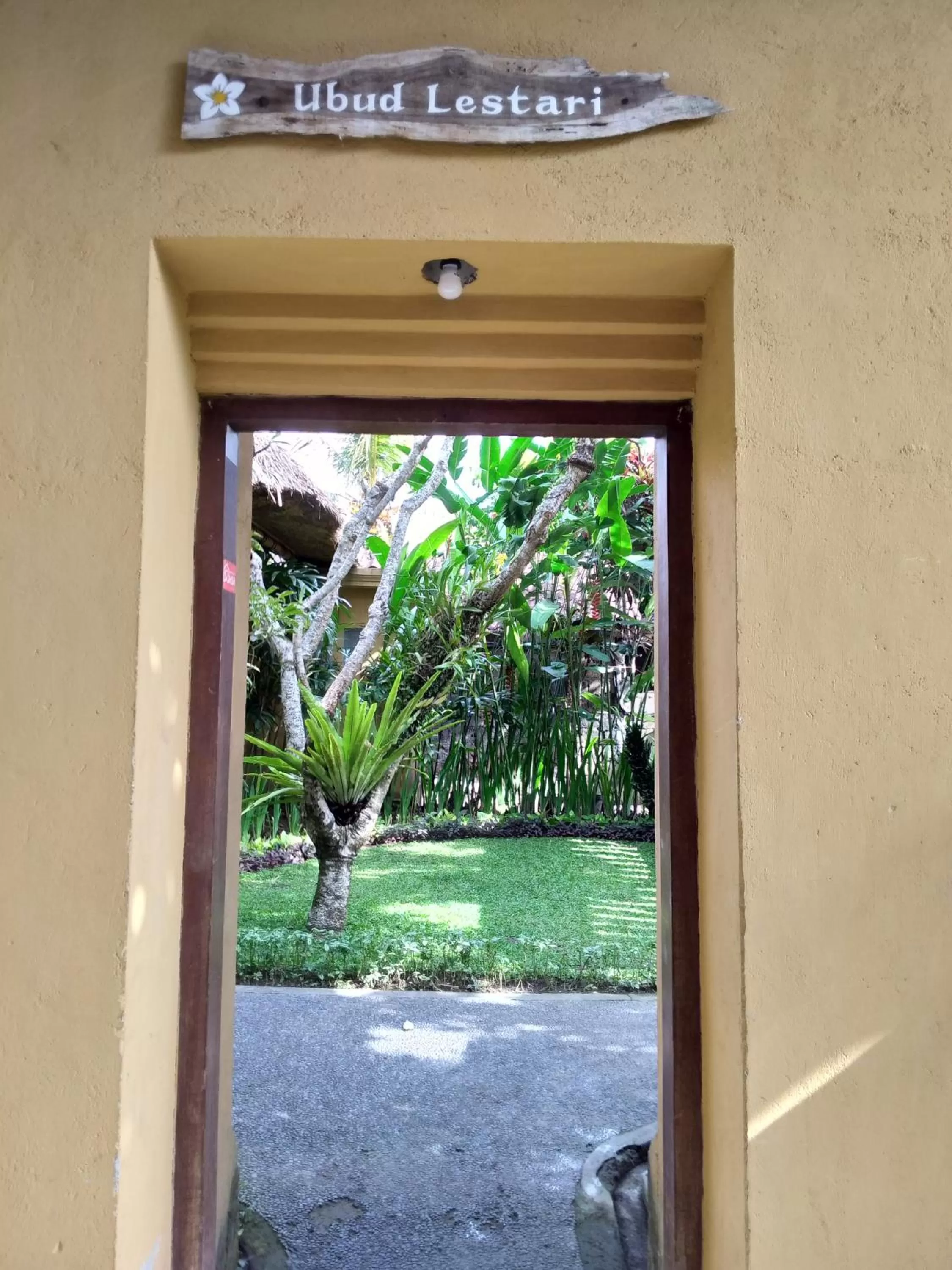 Ubud Lestari Bungalows