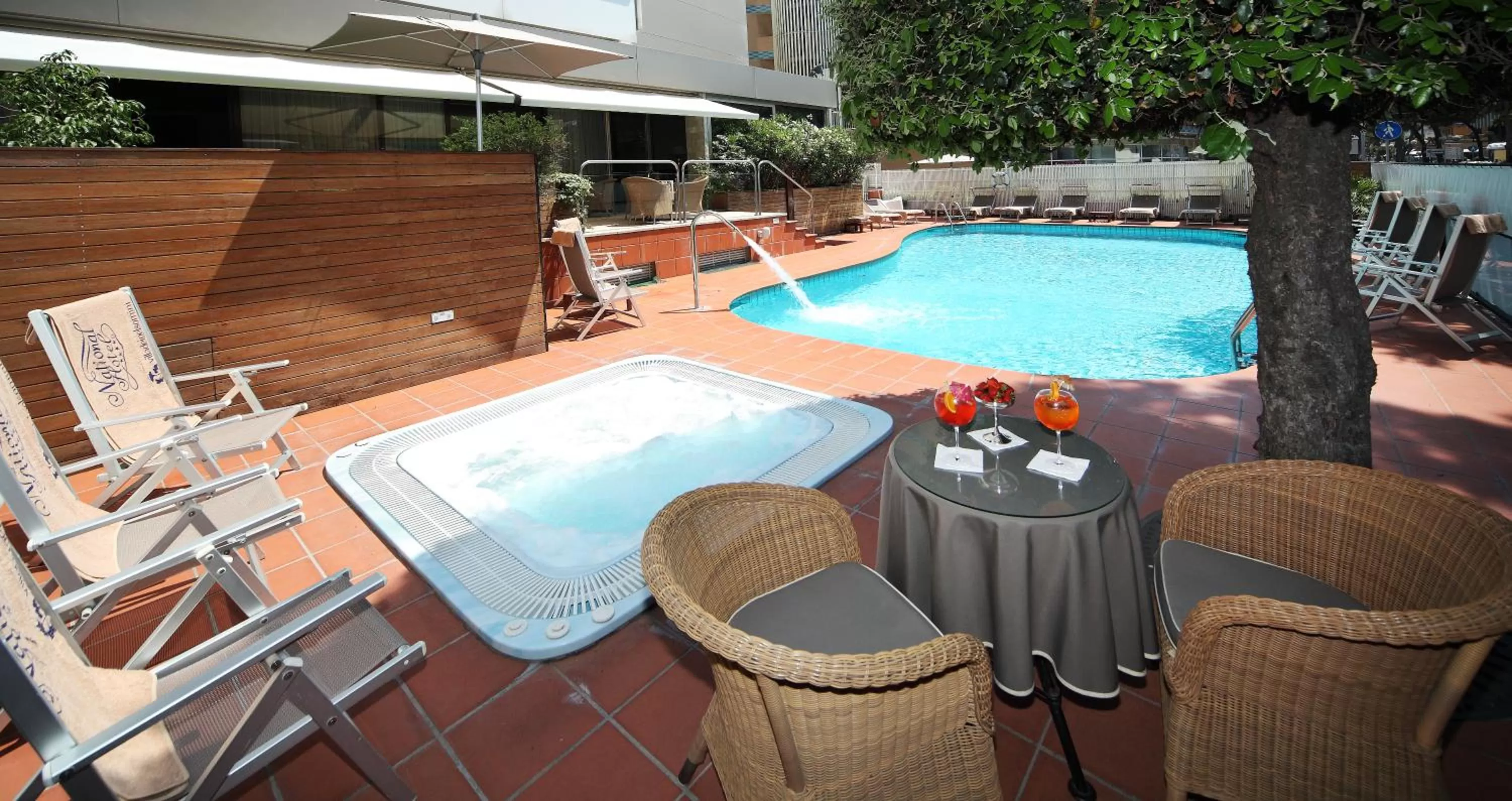 Hot Tub in National Hotel