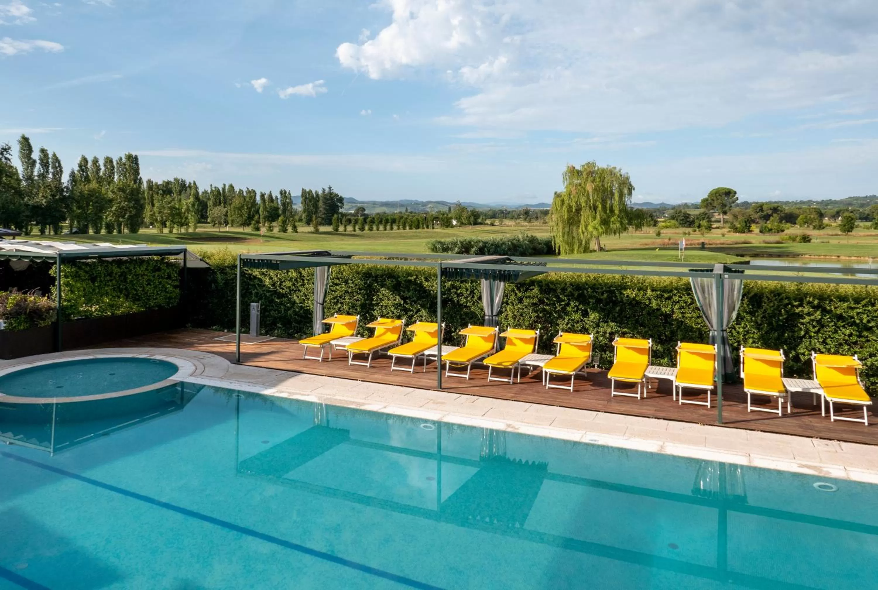 Swimming pool in Villa Abbondanzi Resort