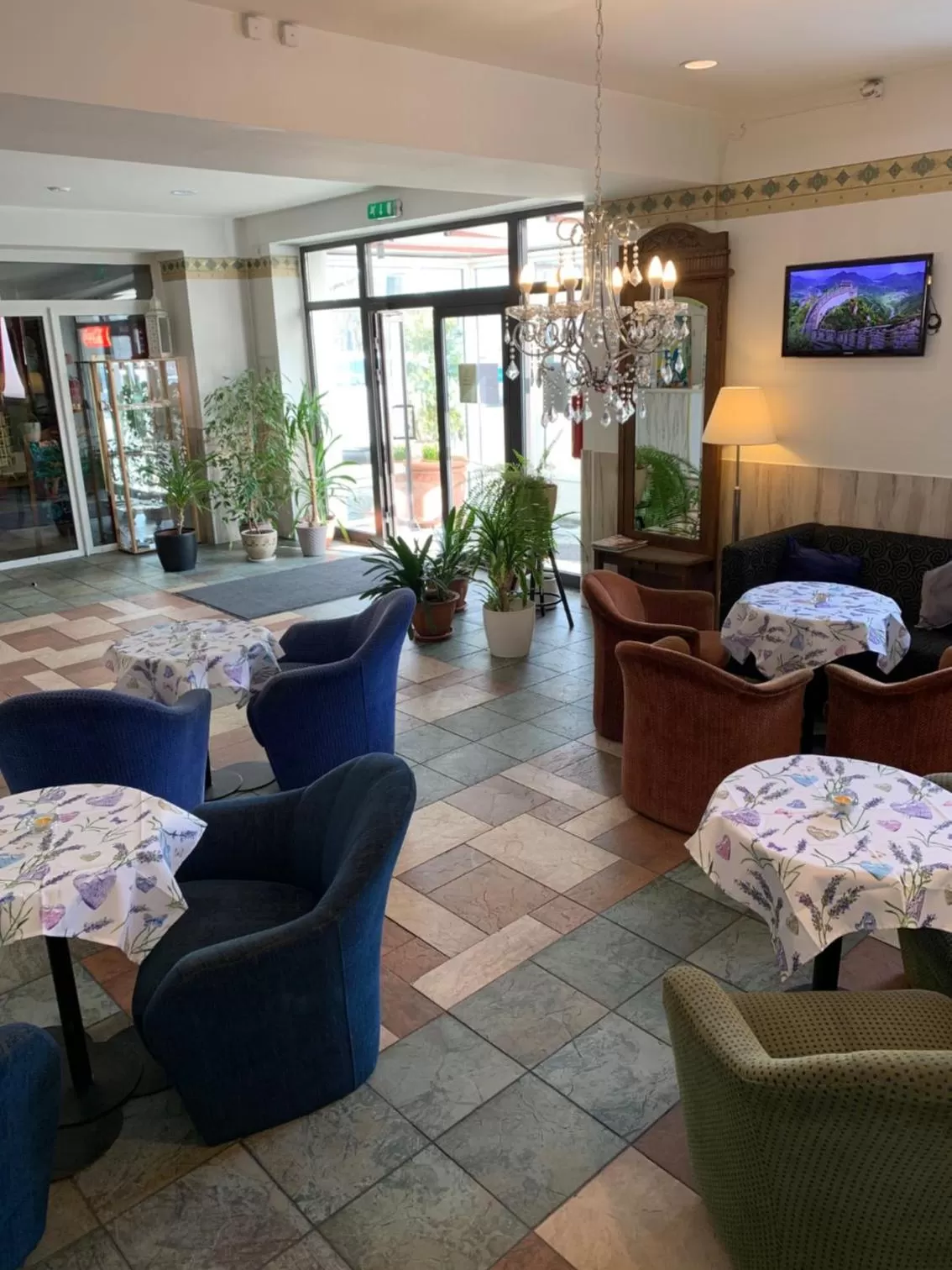 Lobby or reception in NB Hotel with Free Parking