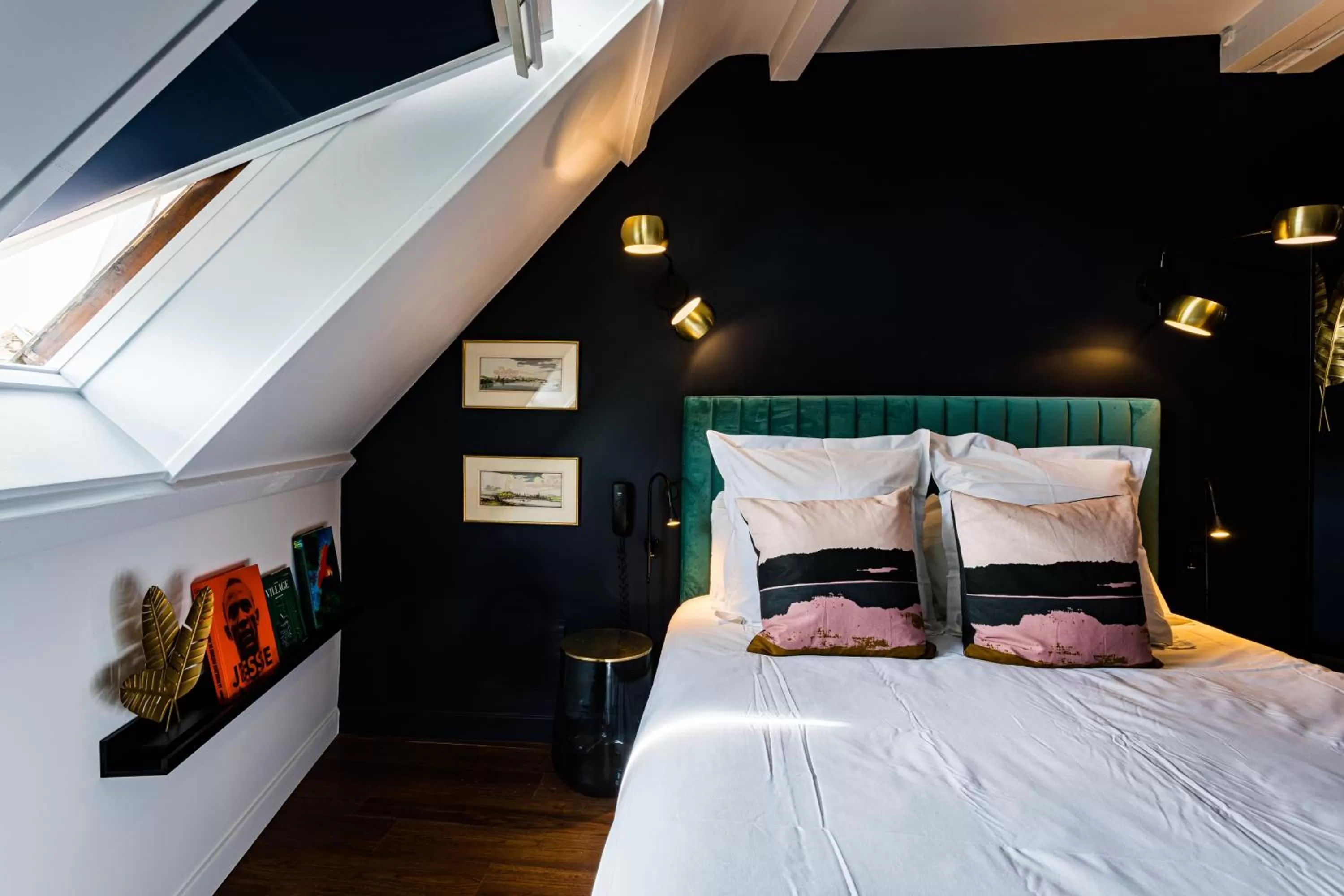 Bed in Hôtel - Restaurant Le Globe