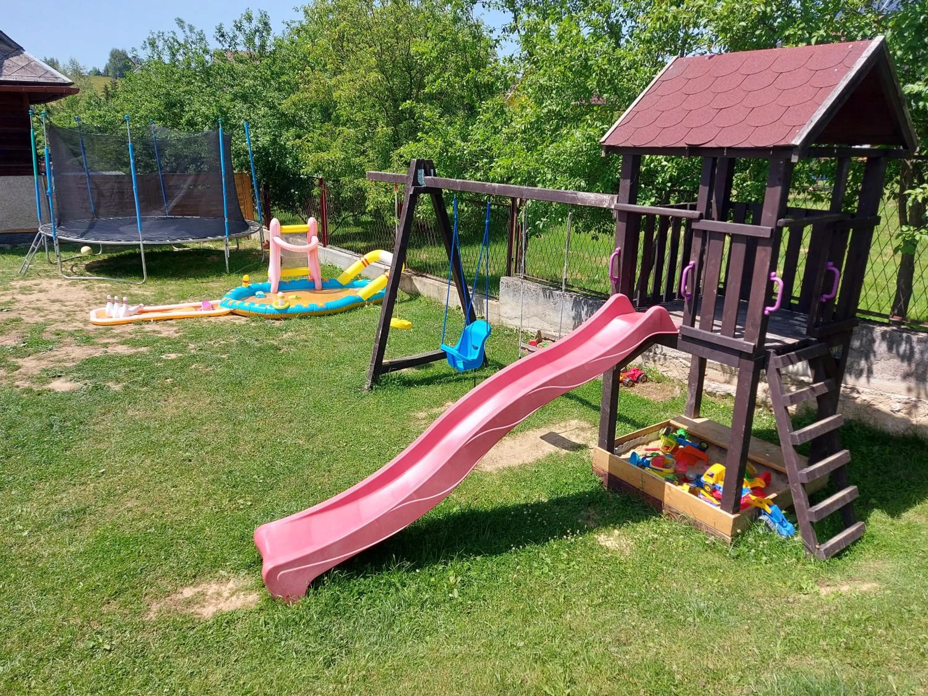 Children play ground, Children's Play Area in Willa ŻeglarSki