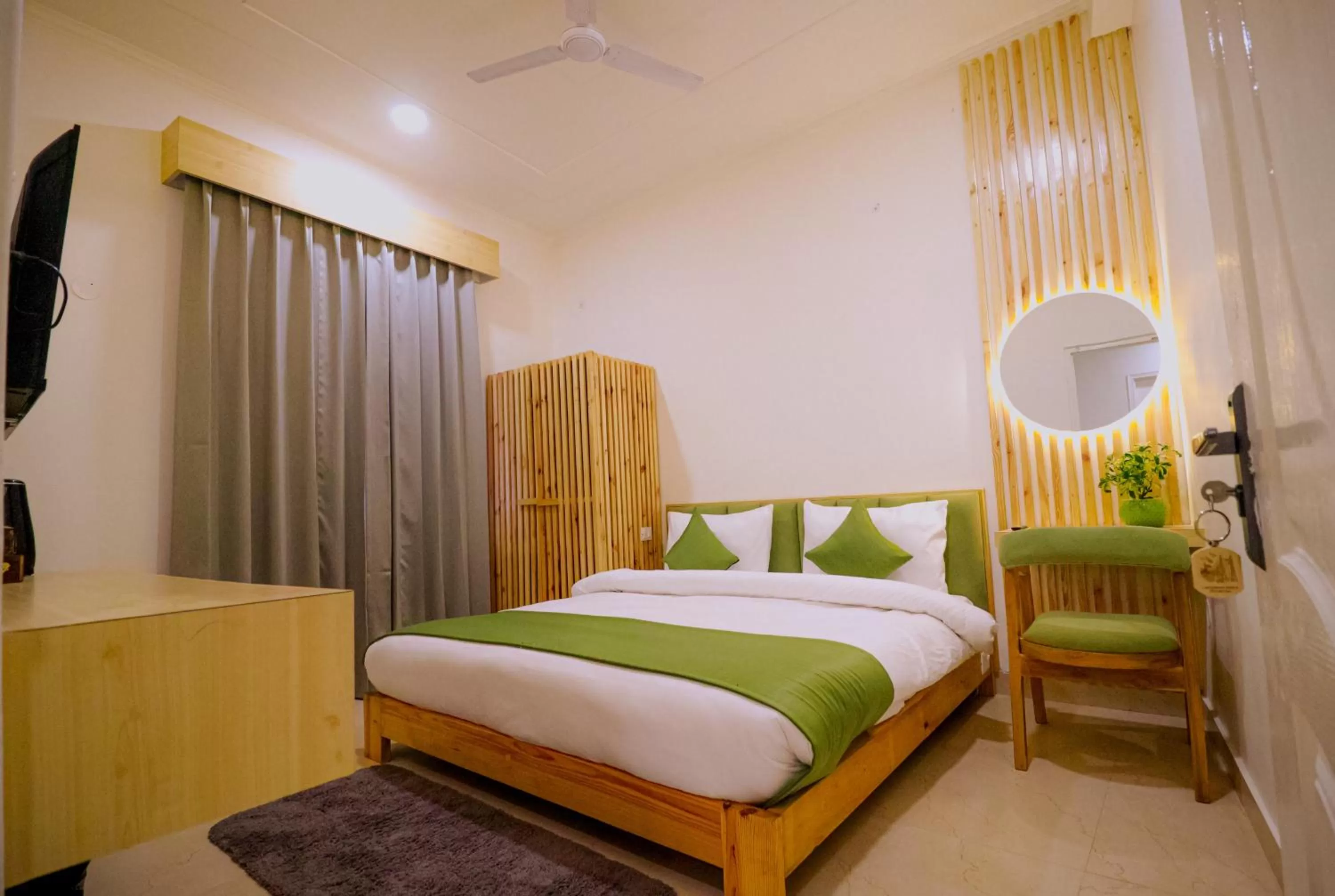 Bed in Around Stays Rishikesh, Tapovan