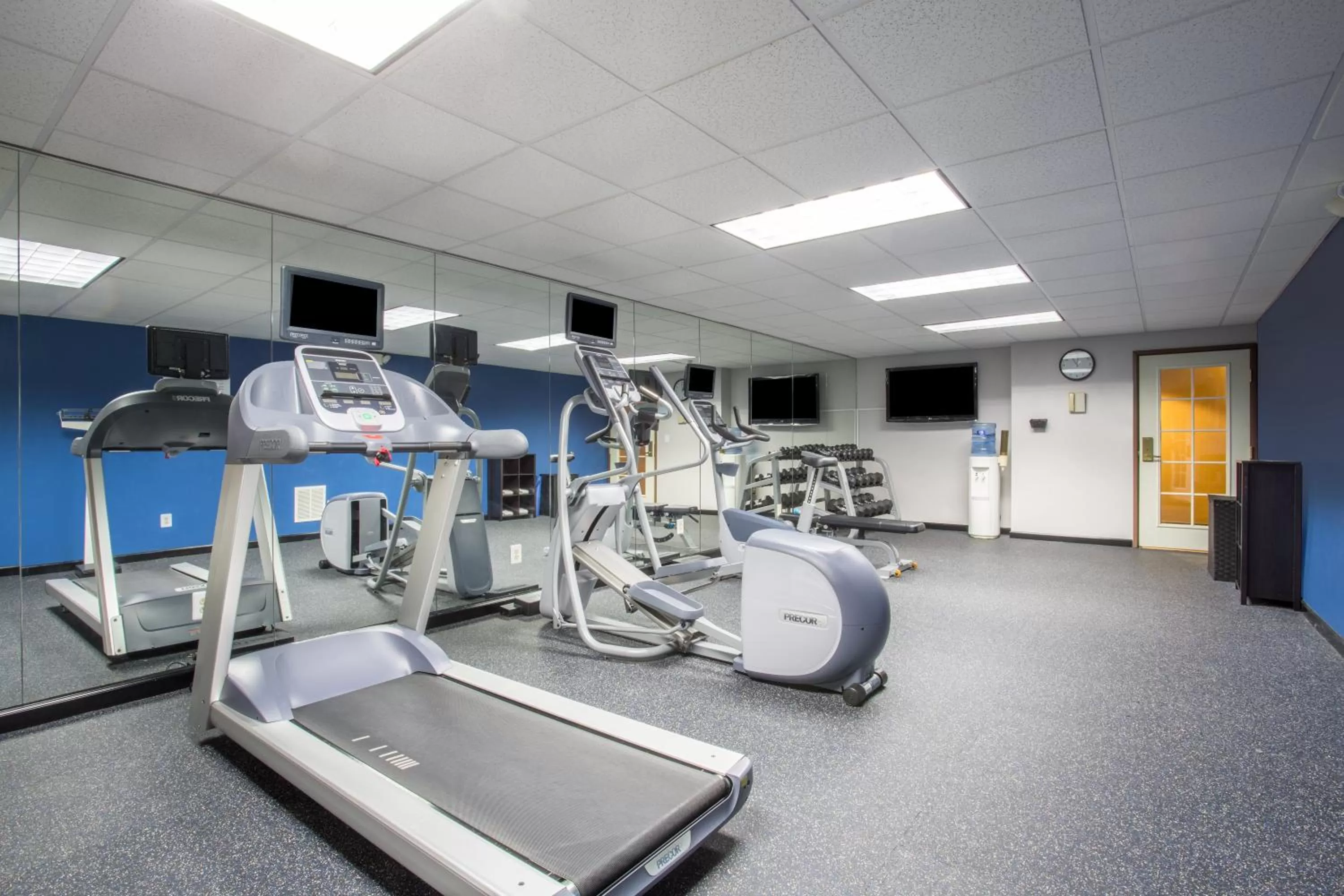 Fitness centre/facilities in Holiday Inn Express Hotel & Suites Nogales by IHG