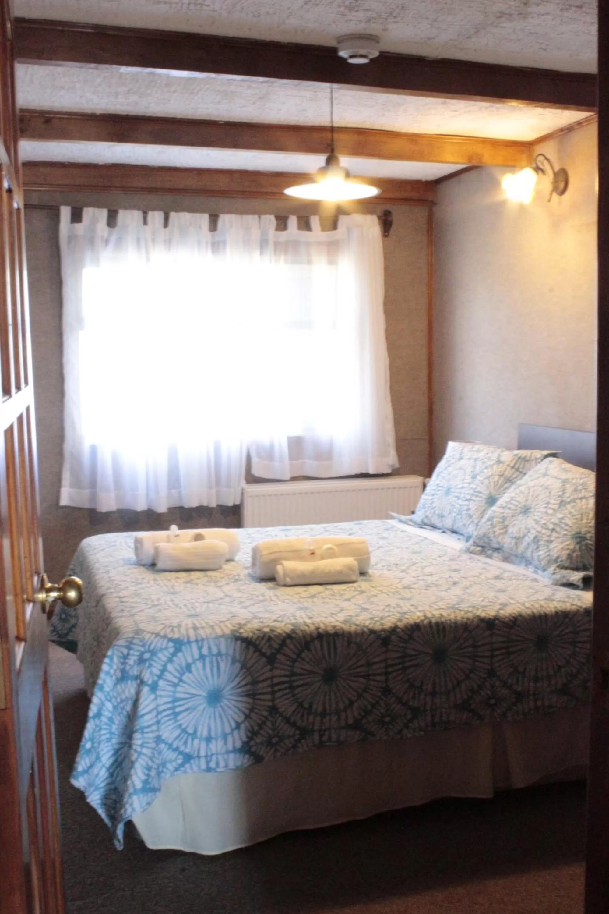 Double Room with Shared Bathroom in Hospedaje Isla Magdalena