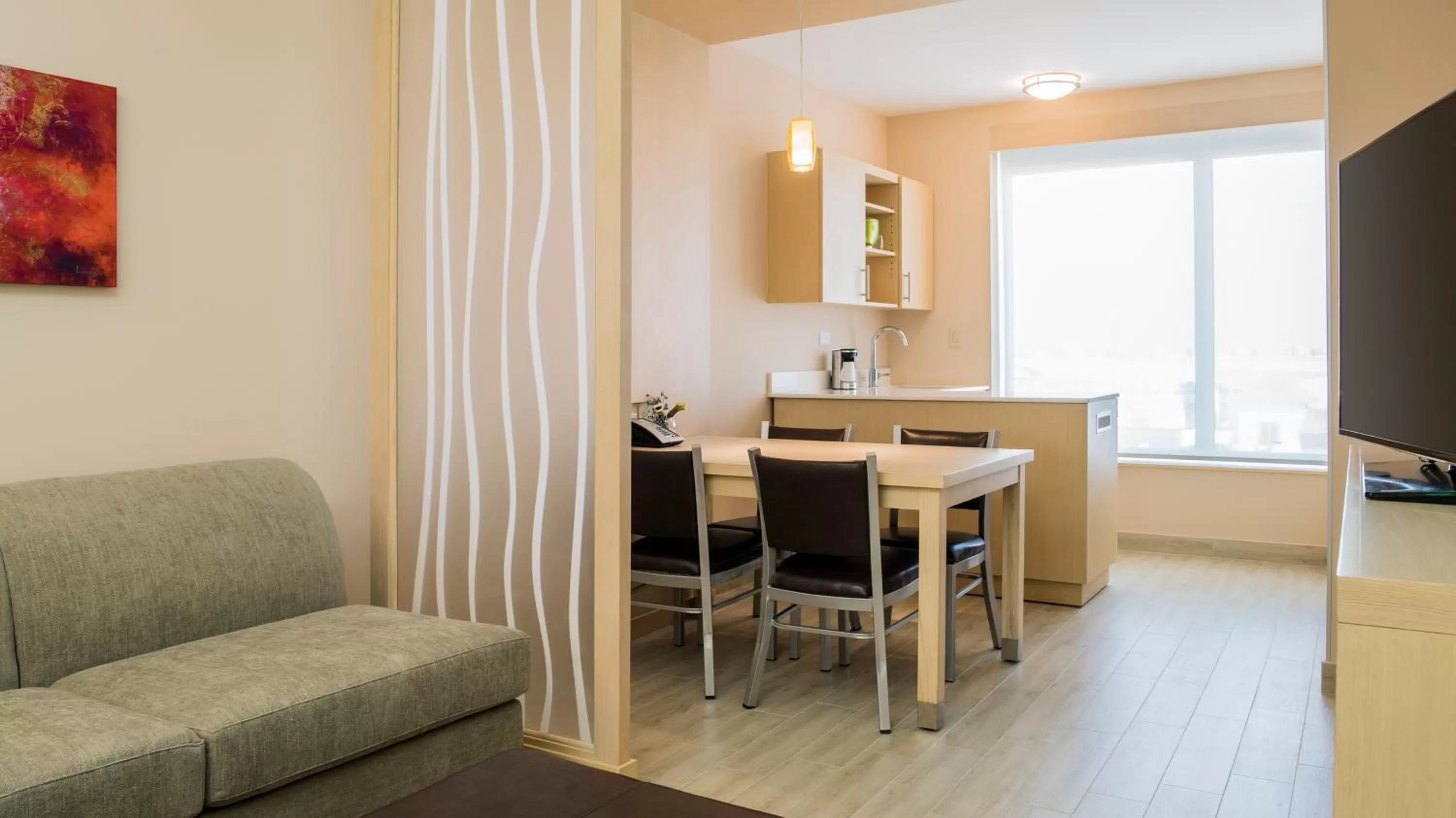 Dining area in Hyatt Place Managua