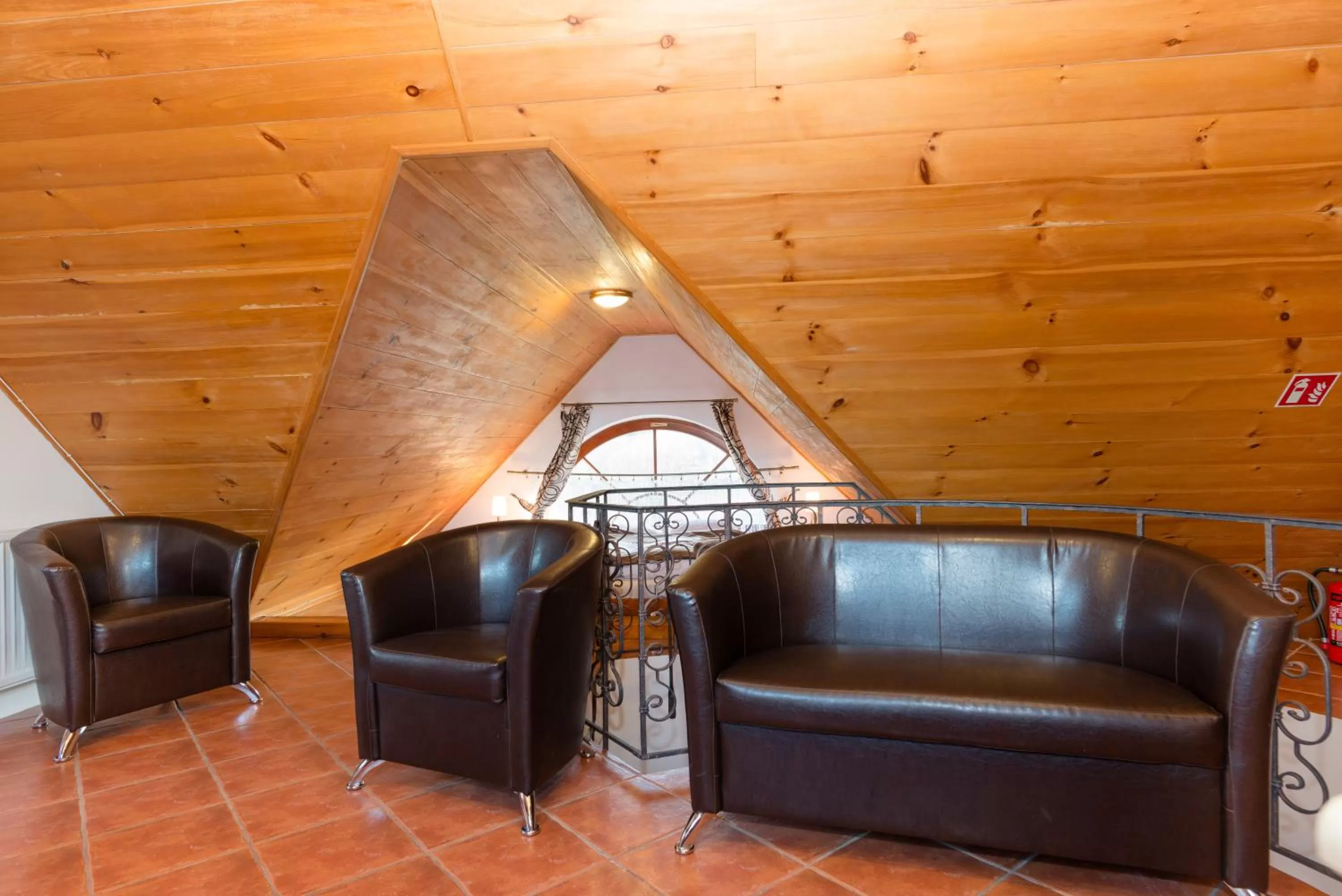 Seating area in Gościniec Pięciu Stawów