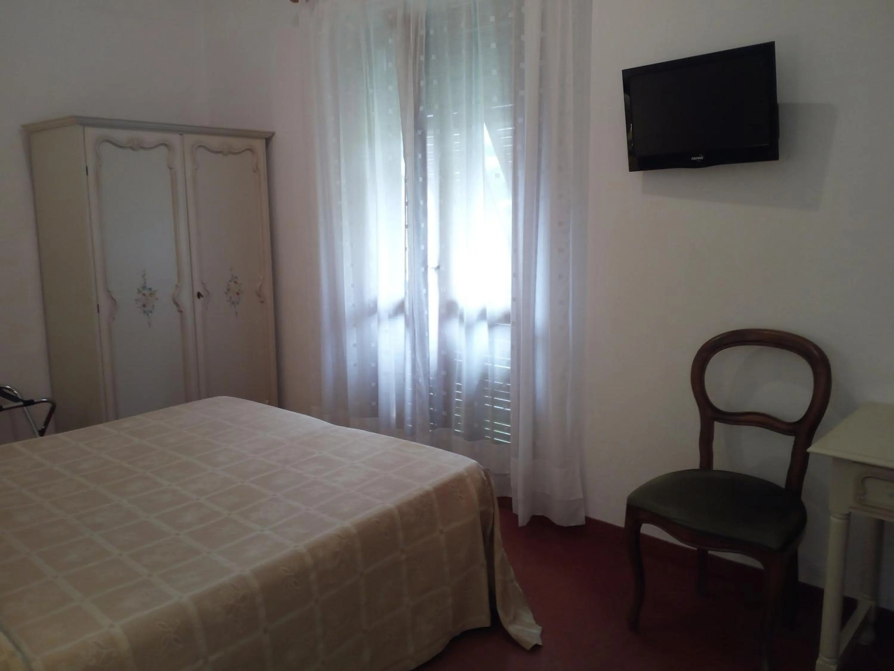 Bed in Hotel La Vela-Castello Il Rifugio