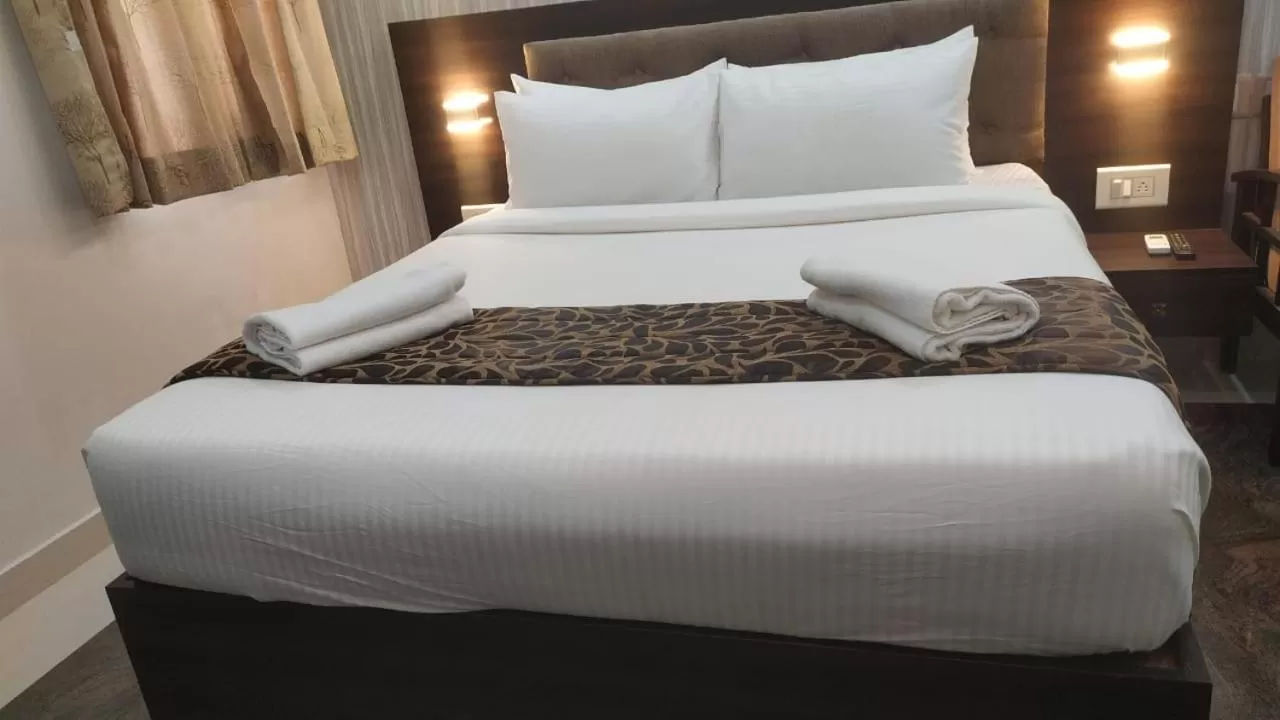 Bed in Nagas Inn by Unicorn