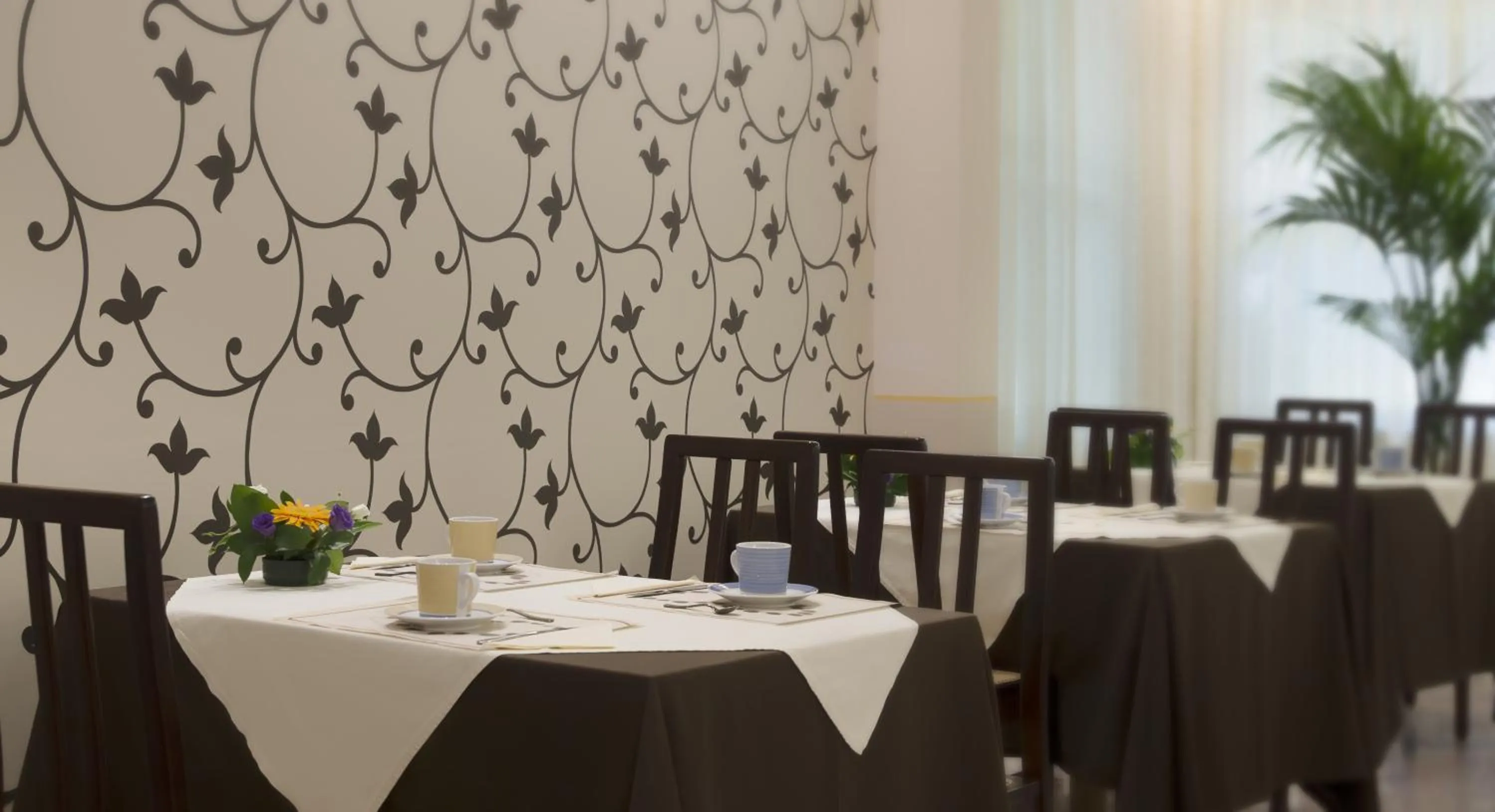 Restaurant/places to eat in ACasaMia WelcHome Hotel