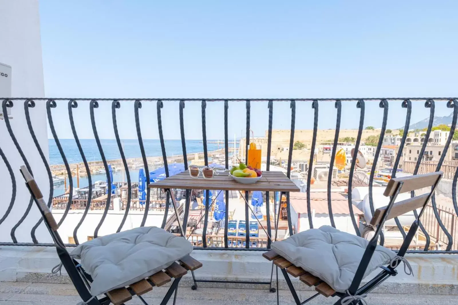 Deluxe Double Room with Balcony and Sea View in Kyrenia British Harbour Hotel Deluxe Double Room with Balcony and Sea View in Kyrenia British Harbour Hotel