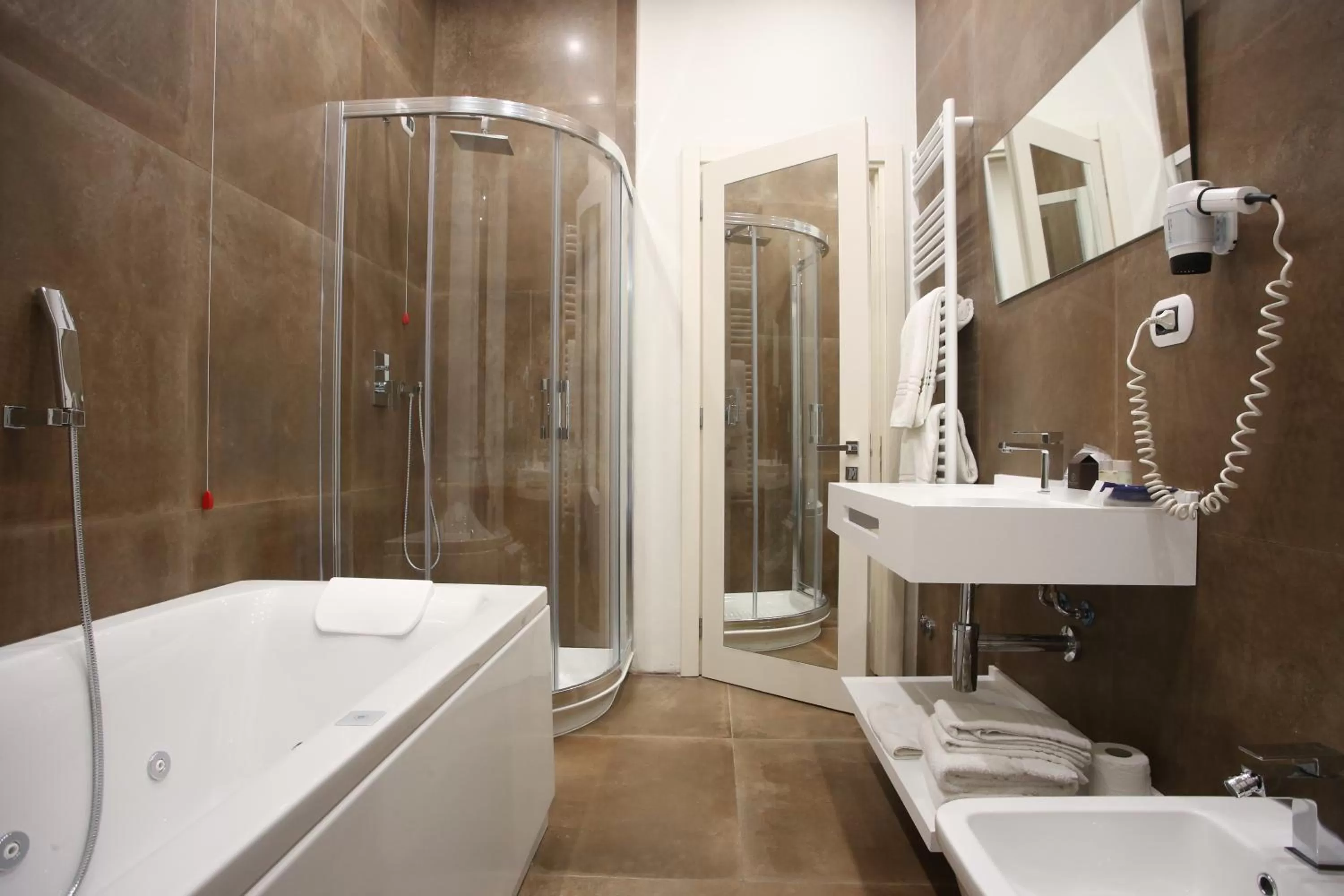 Bathroom in Hotel Columbia Wellness & Spa